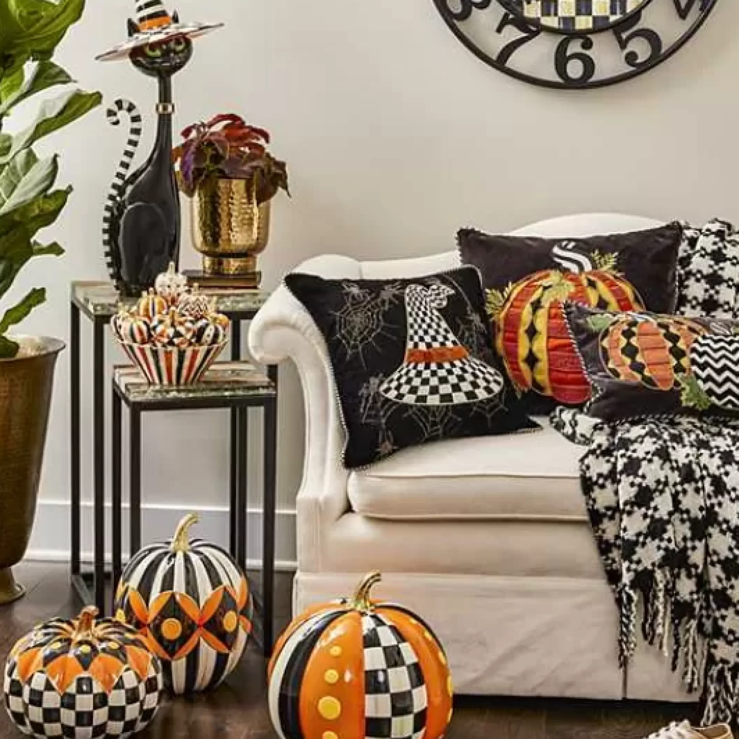 MacKenzie-Childs Black Ivory Houndstooth Throw< Pillows, Throws, & Cushions