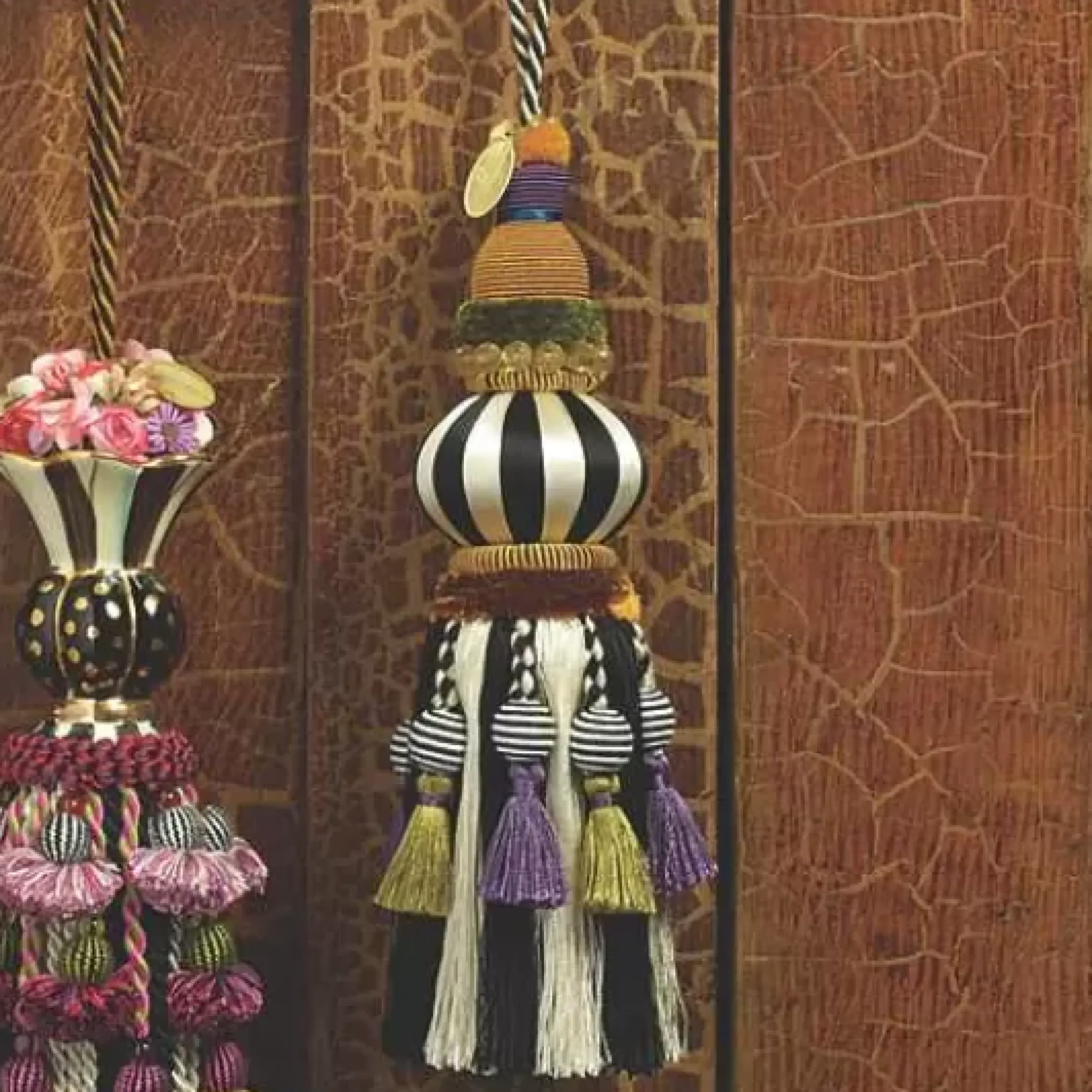 MacKenzie-Childs Black White Bibelot Tassel< Room Accents|Finishing Touches