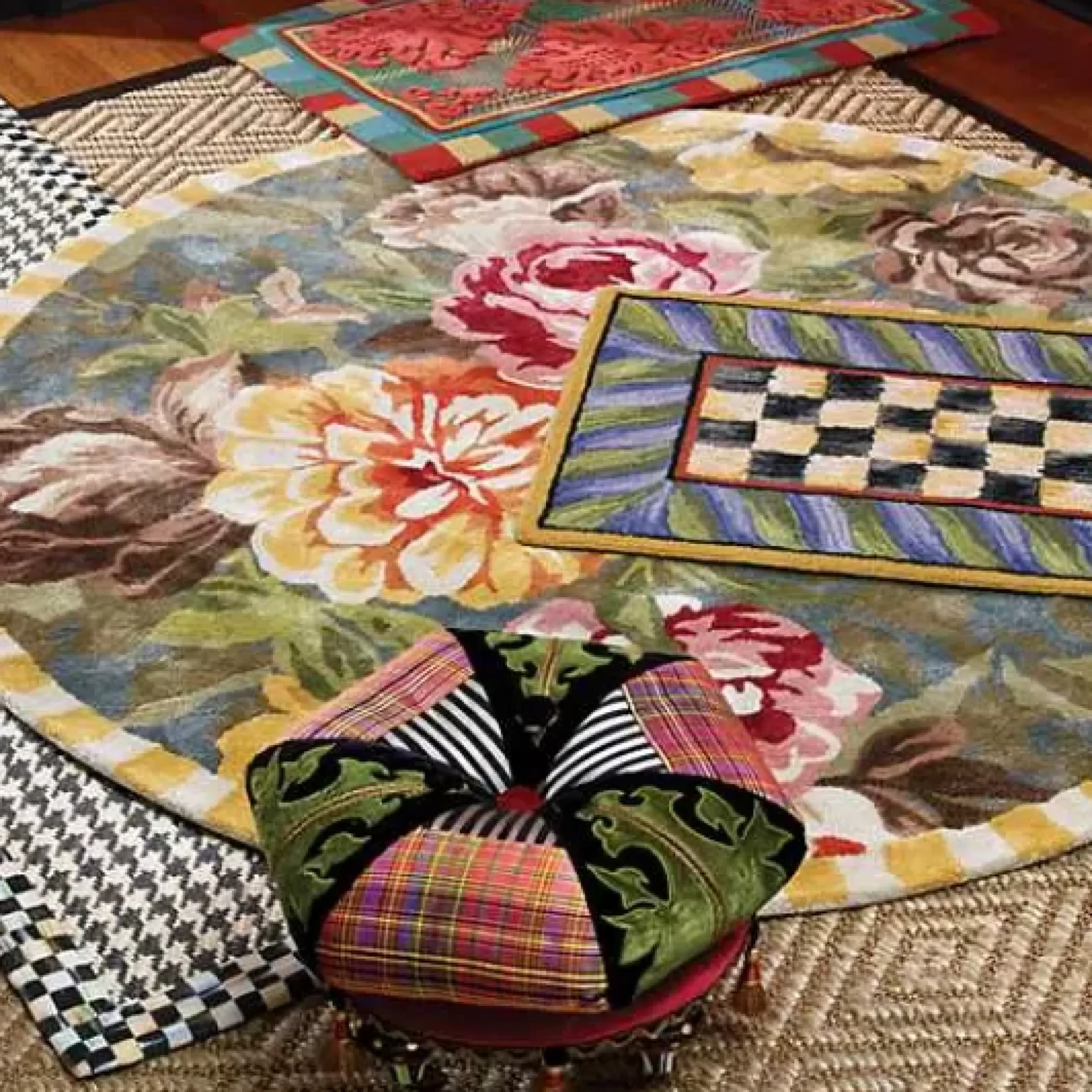 MacKenzie-Childs Bloomsbury Garden 6' Round Rug< Rugs