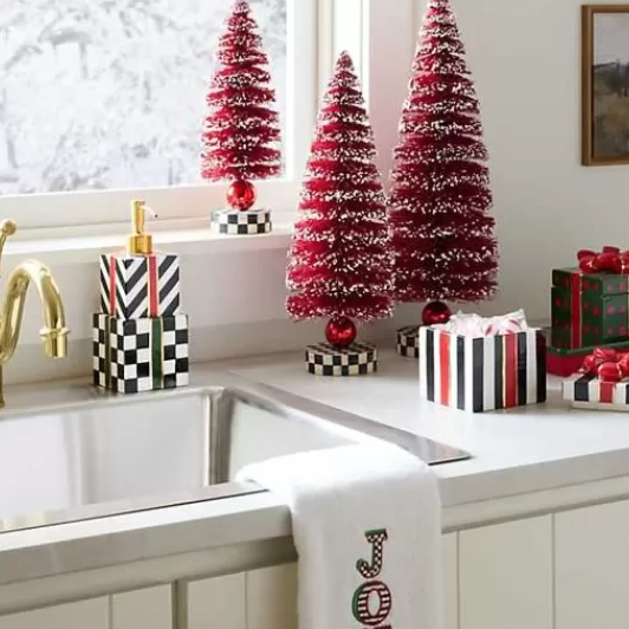 MacKenzie-Childs Christmas Gift Soap Dispenser< Bath & Bath Accessories|Room Accents