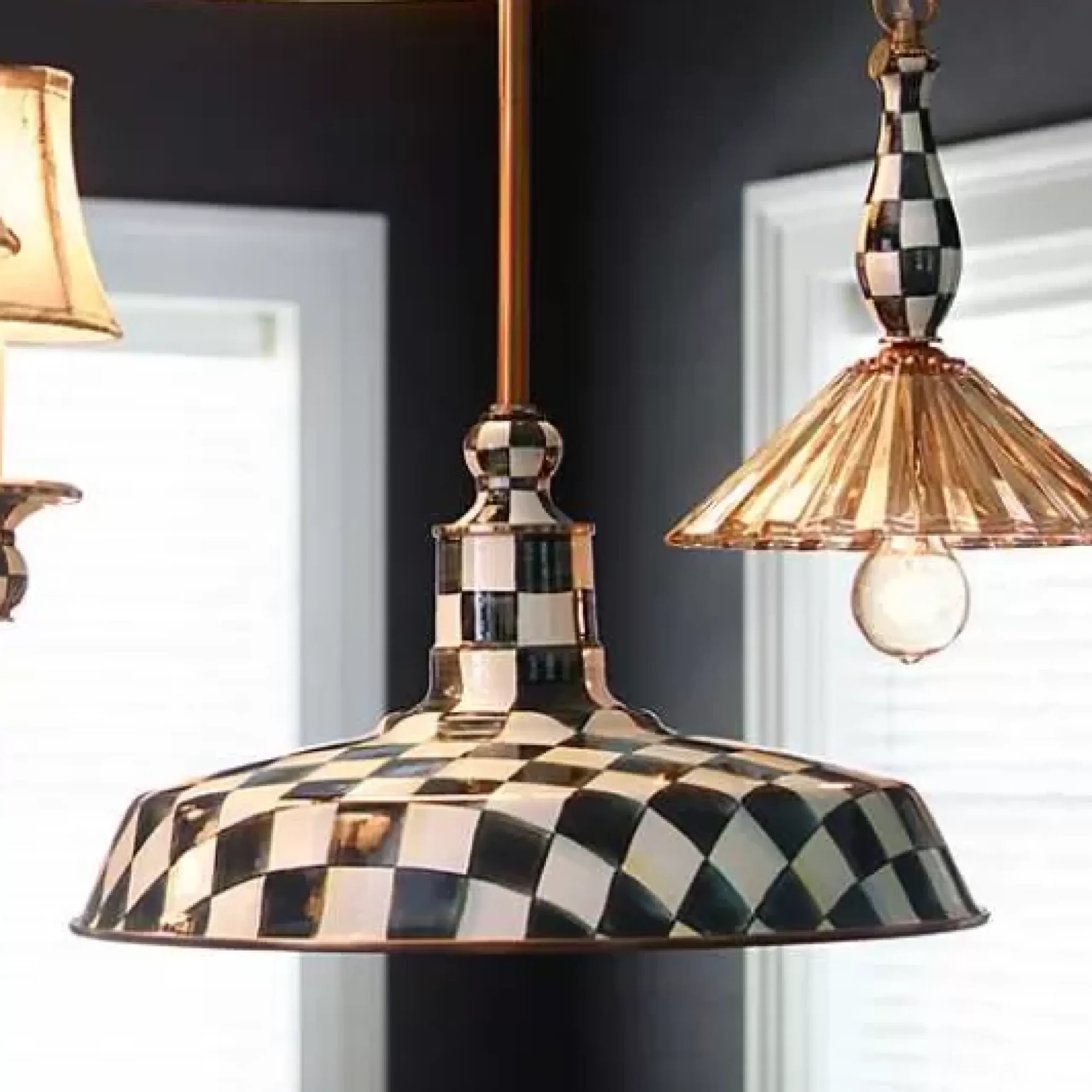 MacKenzie-Childs Courtly Check 18 Barn Pendant Lamp< Lighting