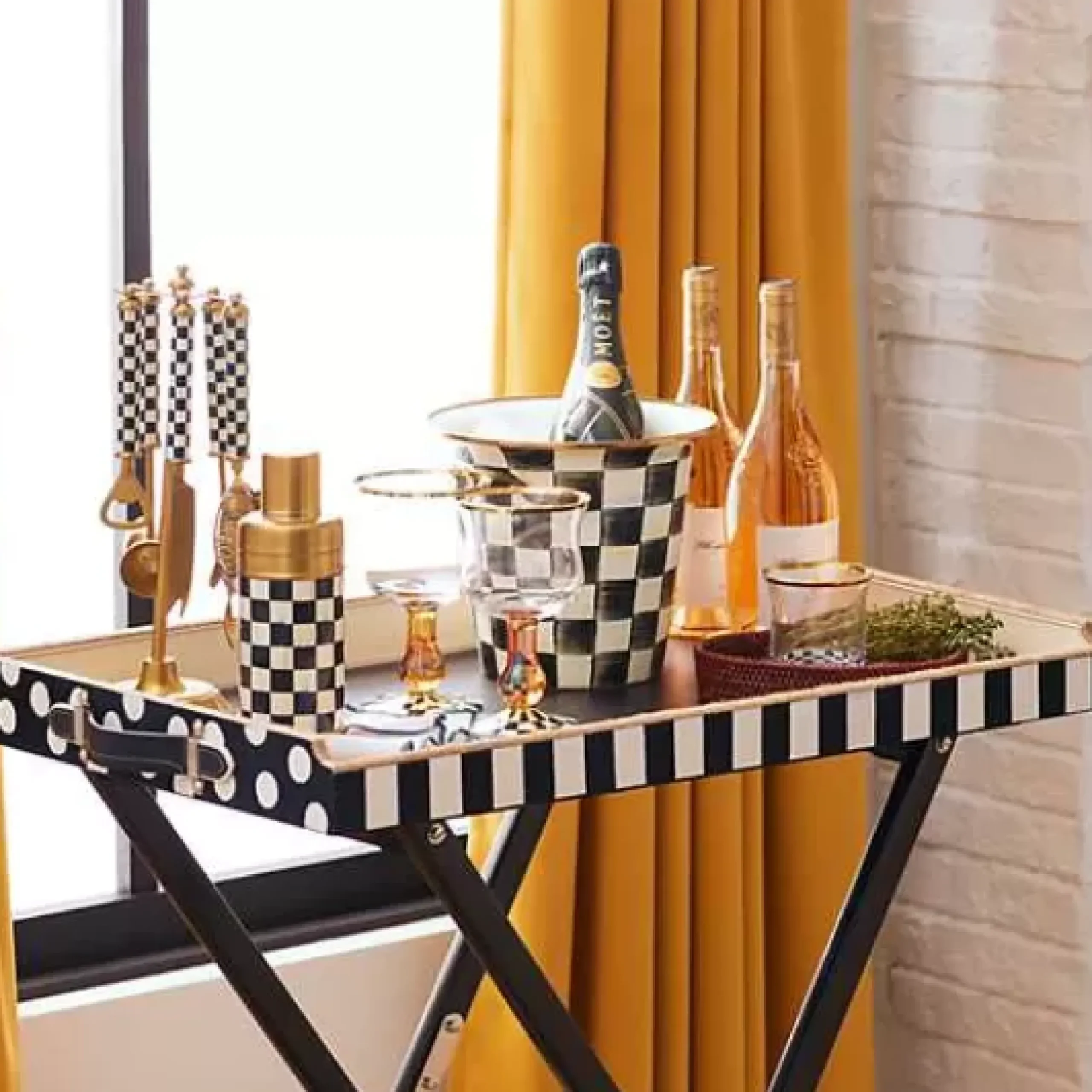 MacKenzie-Childs Courtly Check 3260 Gold Edition Bar Set< Holiday|Drinkware