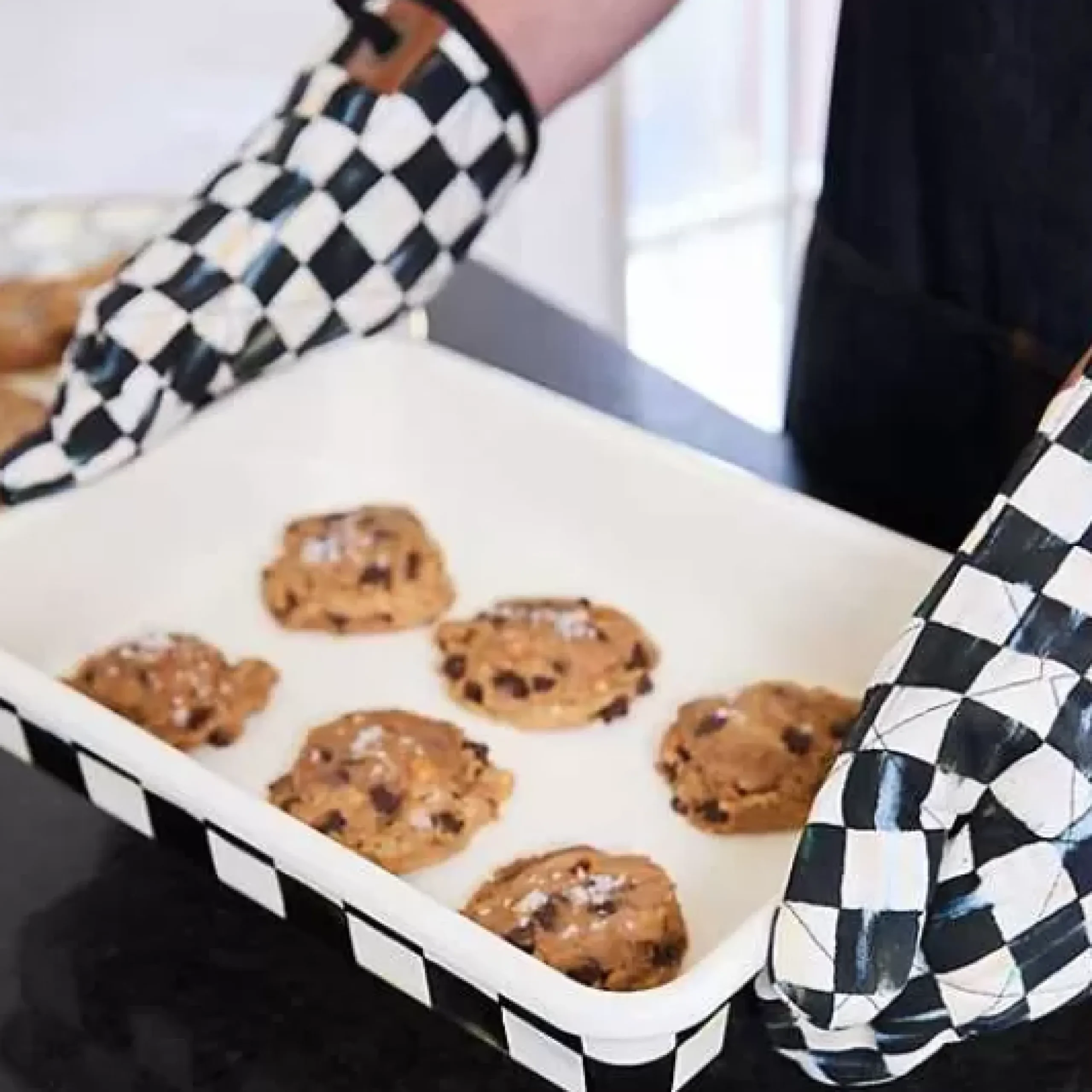 MacKenzie-Childs Courtly Check Baking Set< Cookware & Bakeware