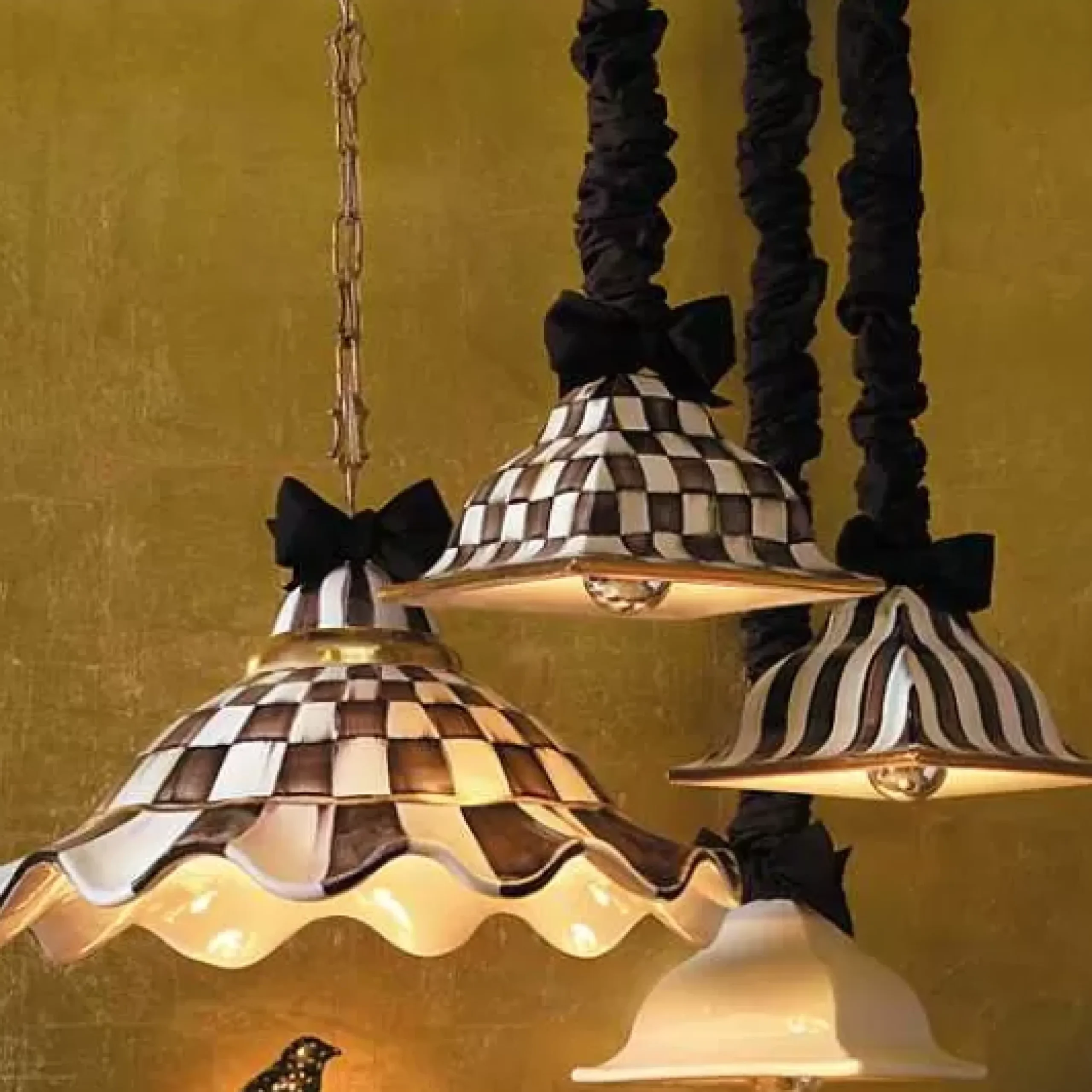MacKenzie-Childs Courtly Check Ceramic Fluted Hanging Lamp< Lighting