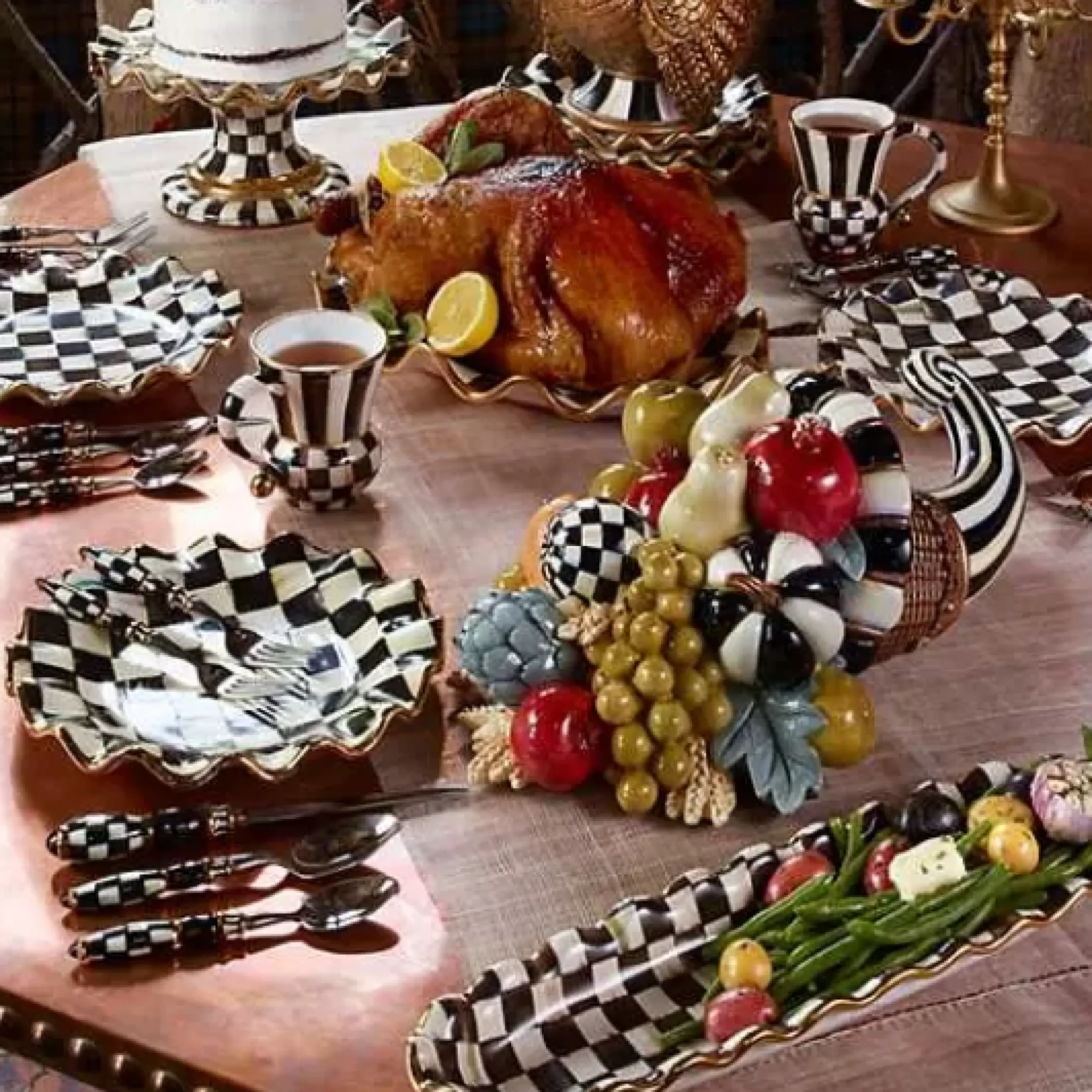 MacKenzie-Childs Courtly Check Ceramic Hors d'Oeuvre Tray< Serveware