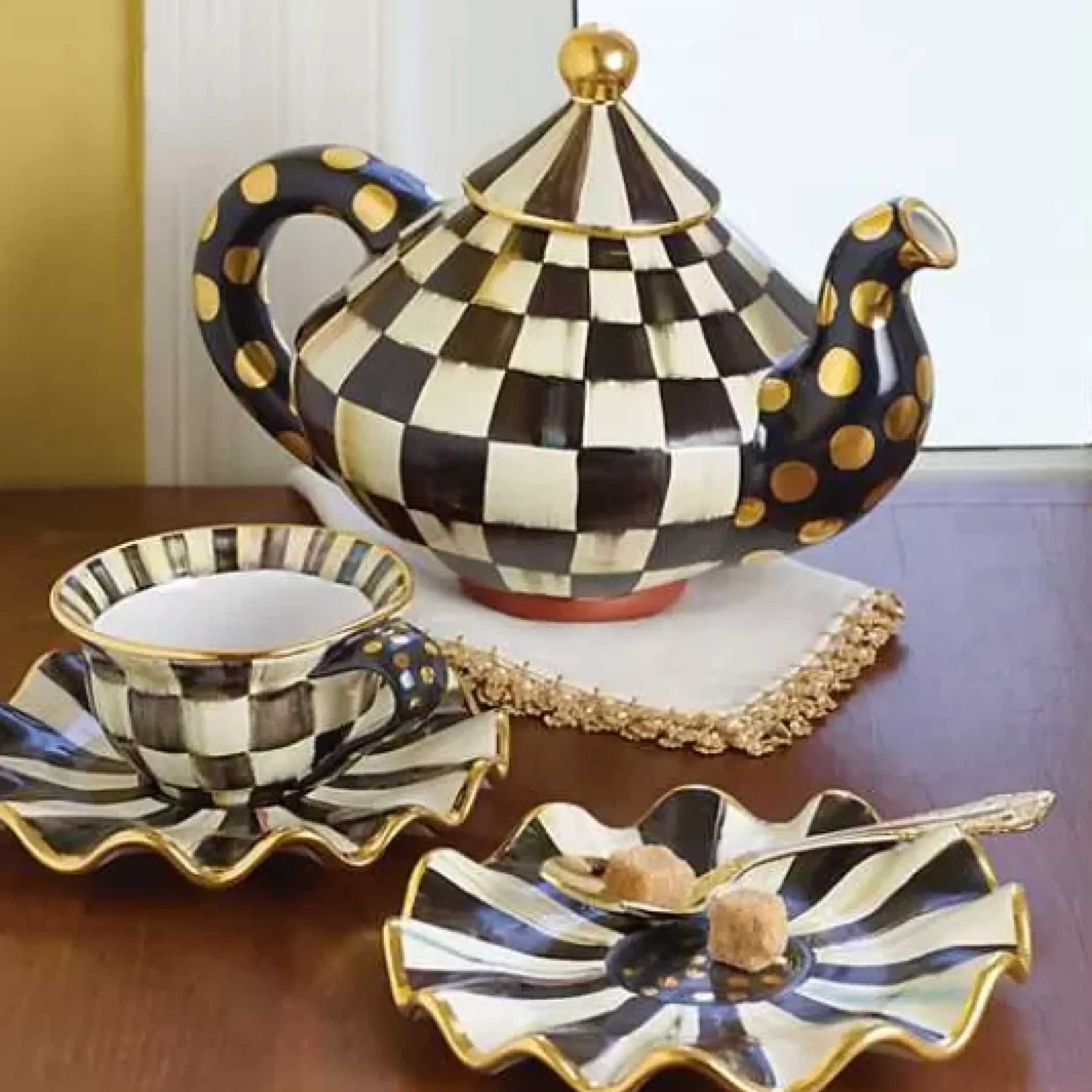 MacKenzie-Childs Courtly Check Ceramic Teapot< Serveware|Tea Kettles