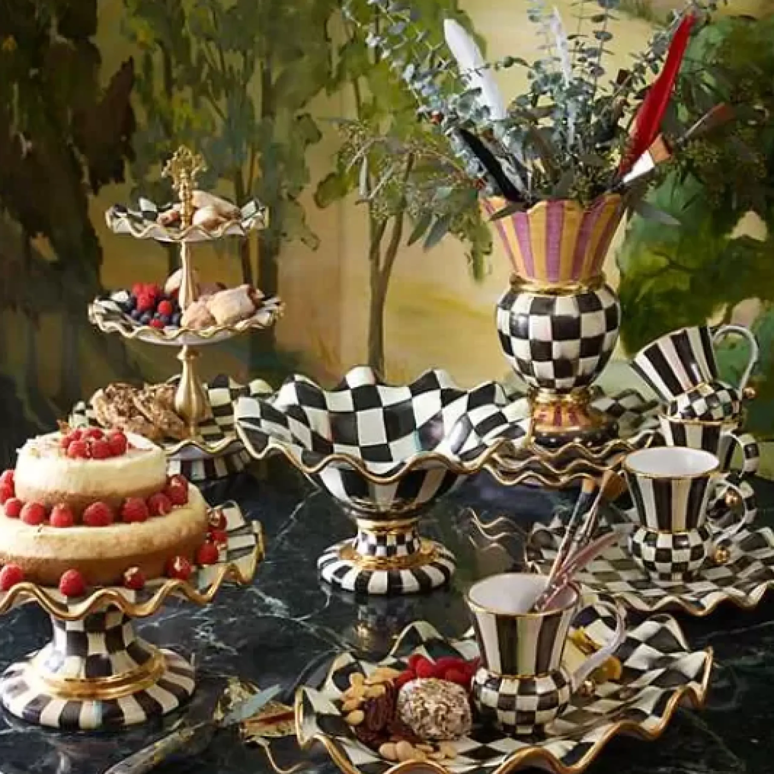 MacKenzie-Childs Courtly Check Ceramic Three Tier Sweet Stand< Bar Entertaining|Serveware