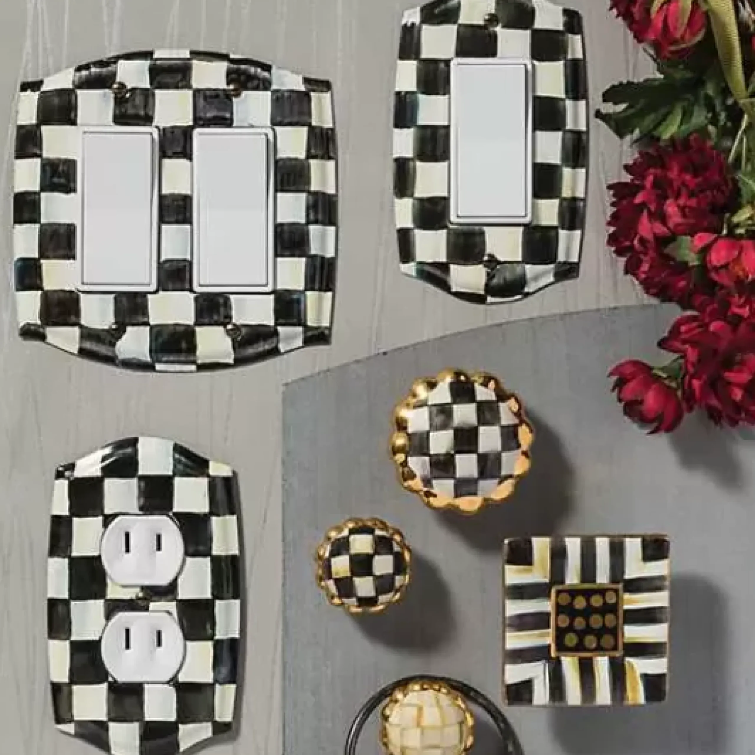 MacKenzie-Childs Courtly Check Double Outlet Cover< Finishing Touches|Room Accents