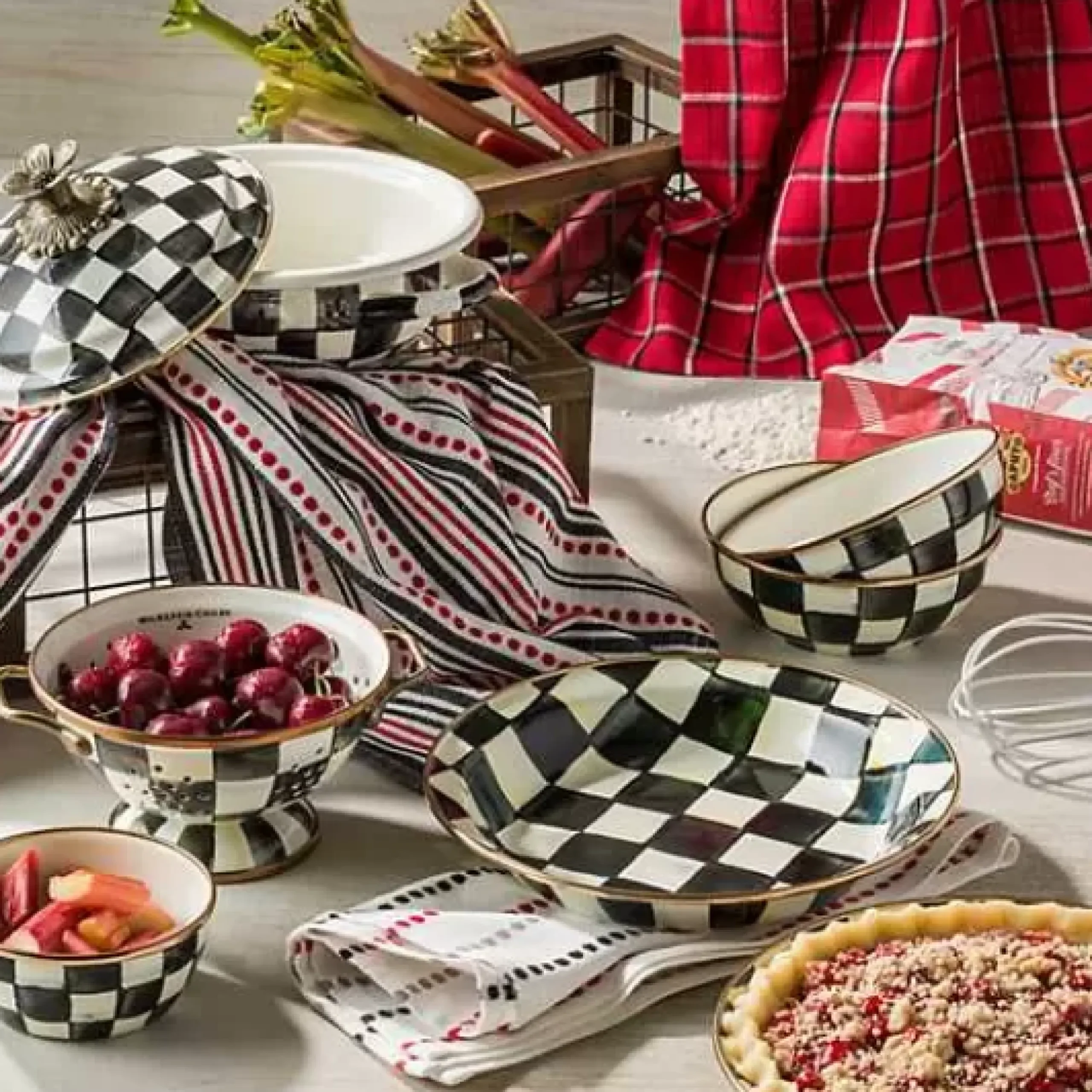 MacKenzie-Childs Courtly Check Everyday Bowl< Bar Entertaining|Dinnerware & Flatware