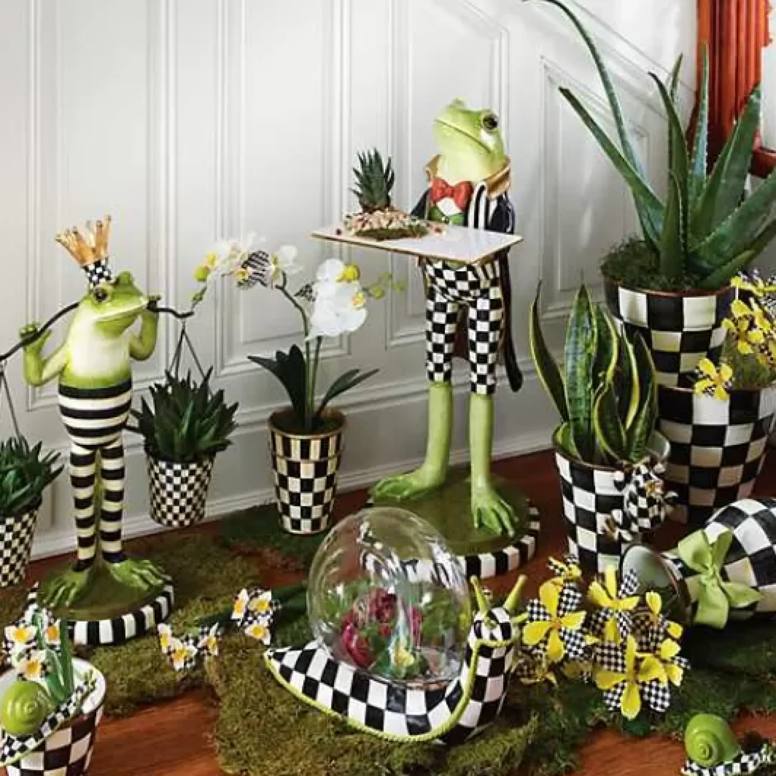 MacKenzie-Childs Courtly Check Extra Large Garden Pot< Spring|Outdoor