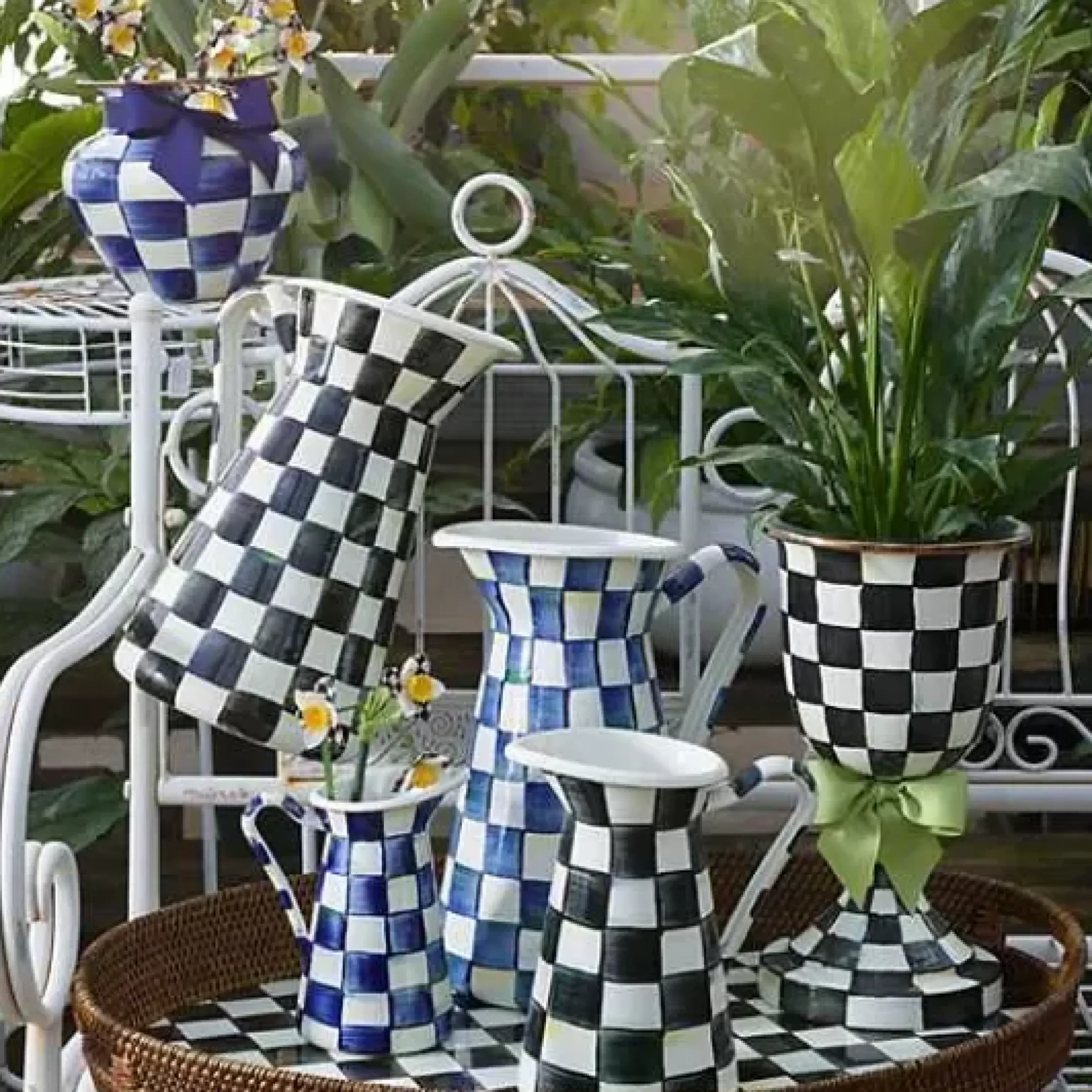 MacKenzie-Childs Courtly Check Large Practical Pitcher< Bar Entertaining|Serveware