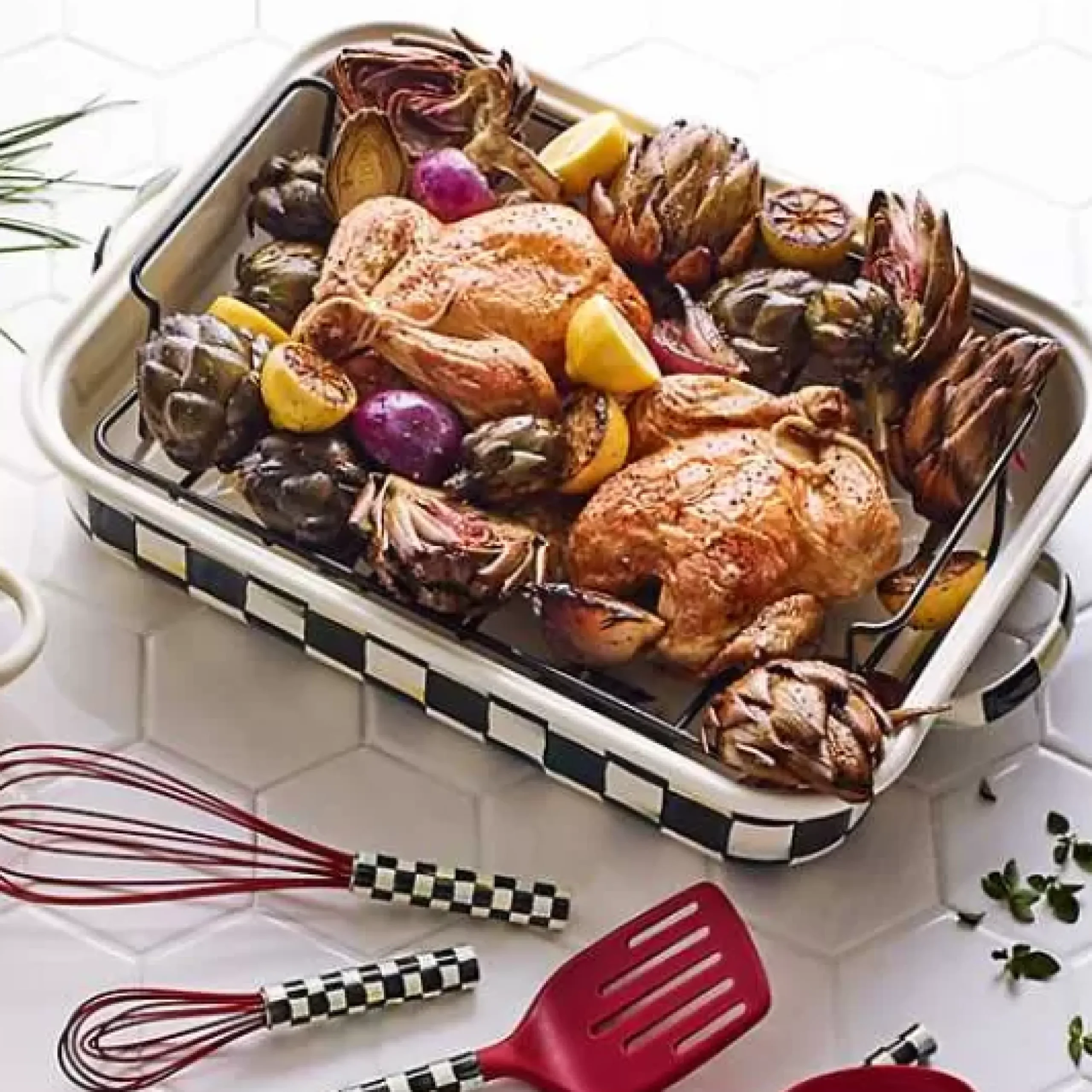MacKenzie-Childs Courtly Check Roasting Pan with Rack< Fall Entertaining|Cookware & Bakeware