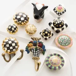MacKenzie-Childs Courtly Check Round Hook< Finishing Touches|Room Accents