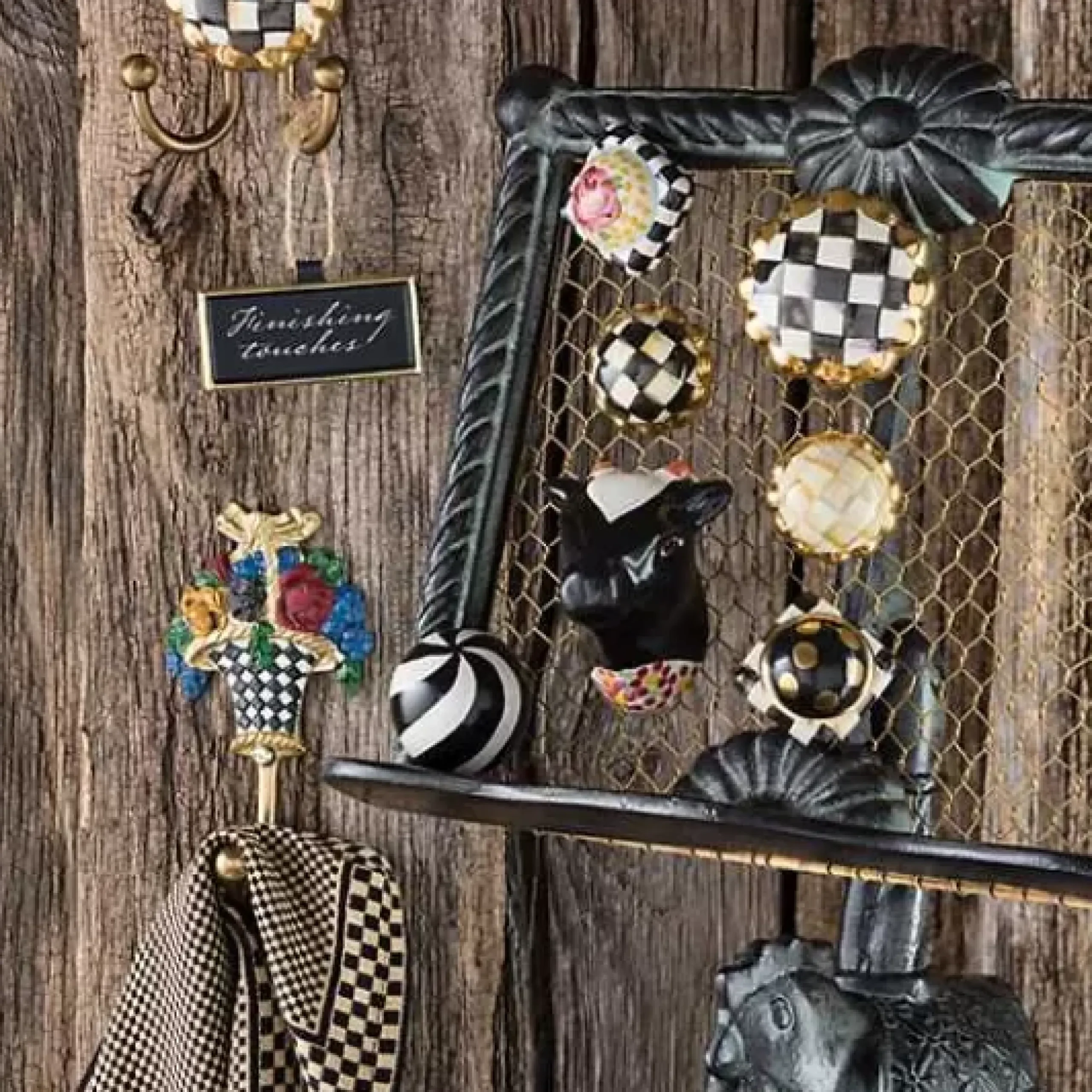 MacKenzie-Childs Courtly Check Round Hook< Finishing Touches|Room Accents