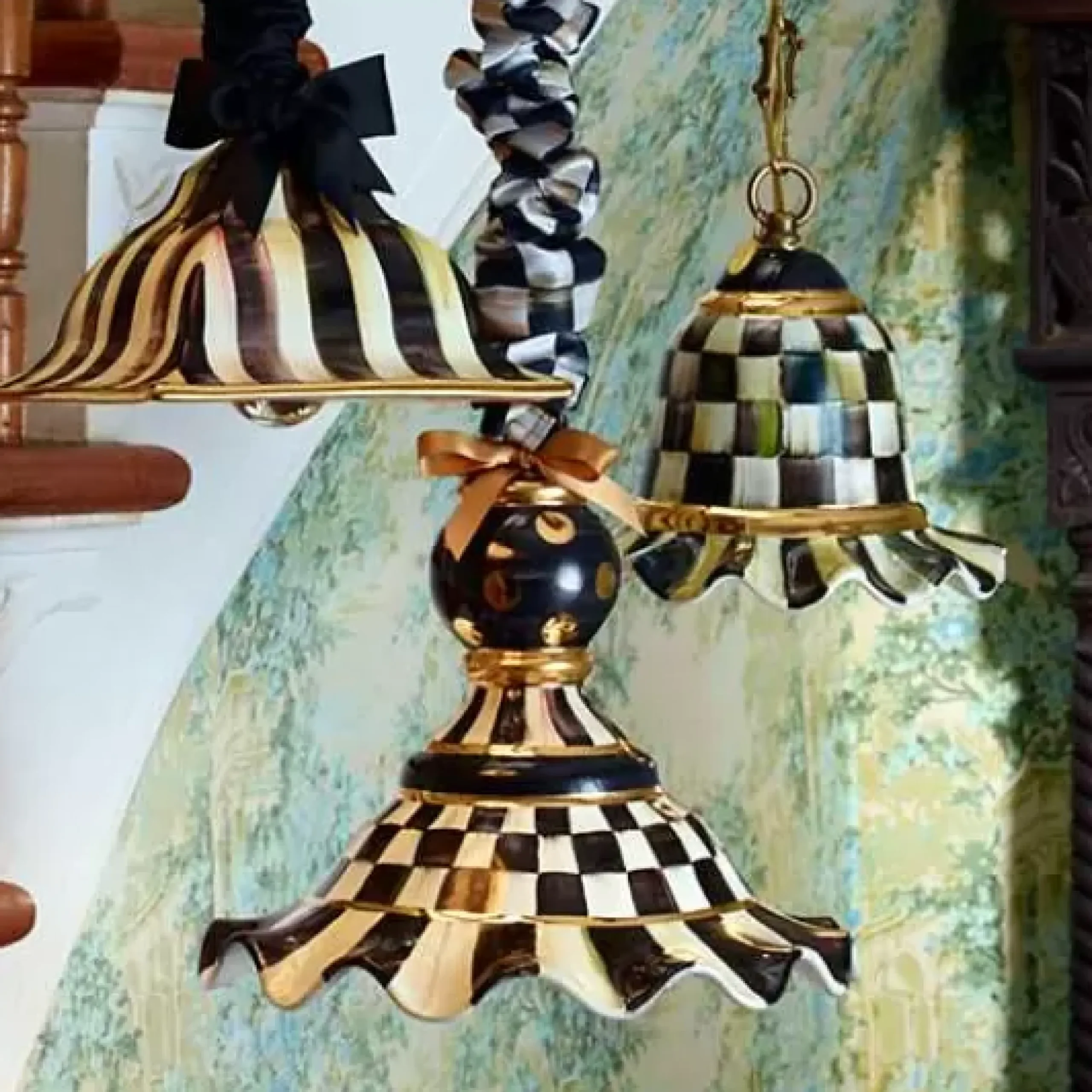 MacKenzie-Childs Courtly Check Small Ceramic Pendant Lamp< Lighting