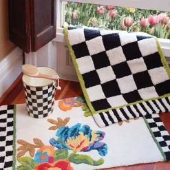 MacKenzie-Childs Courtly Check Standard Bath Rug< Bath & Bath Accessories
