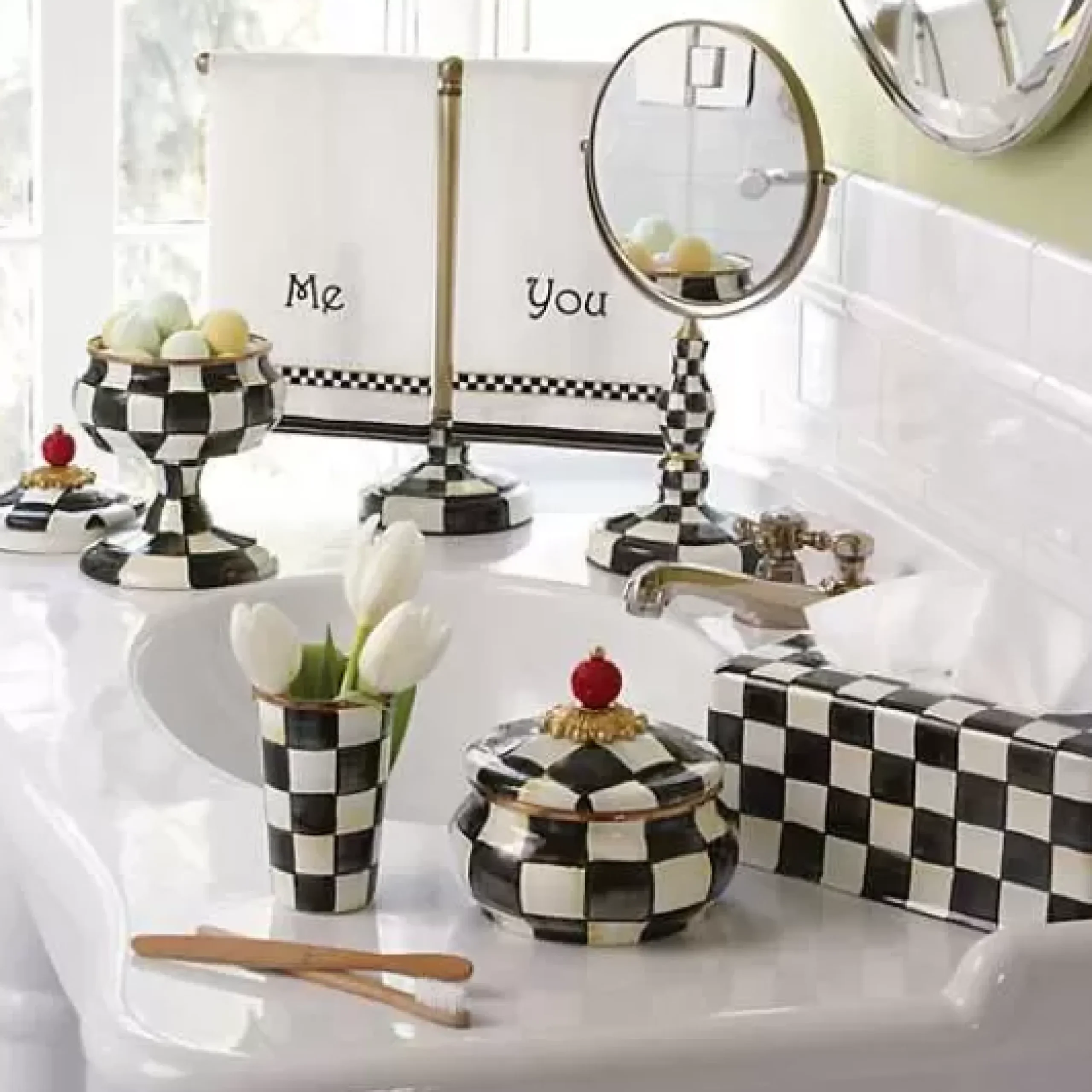 MacKenzie-Childs Courtly Check Standard Tissue Box Cover< Bath & Bath Accessories|Room Accents