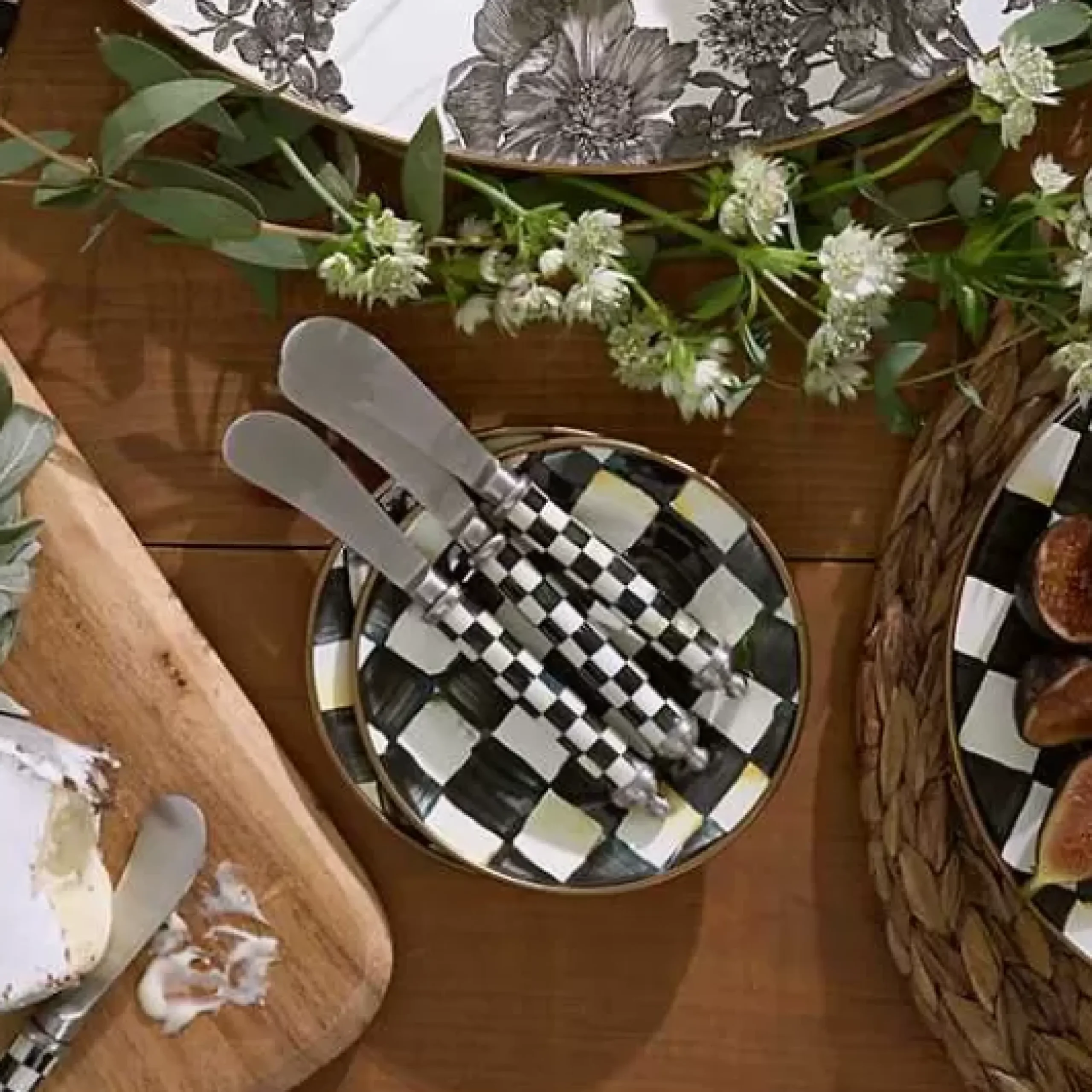 MacKenzie-Childs Courtly Check Supper Club Spreaders< Dinnerware & Flatware|Serveware