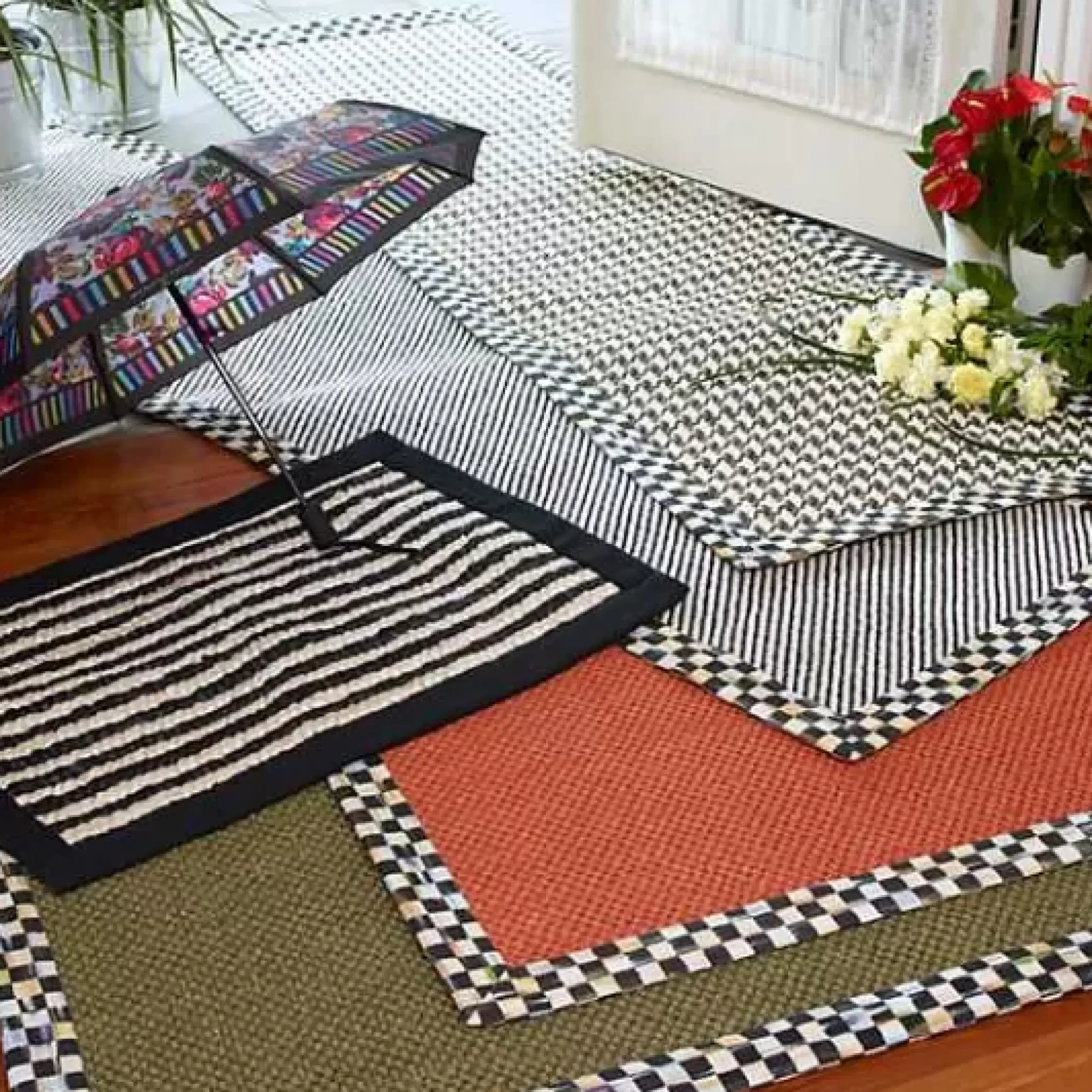 MacKenzie-Childs Courtly Twill 2'6 x 9' Runner< Rugs