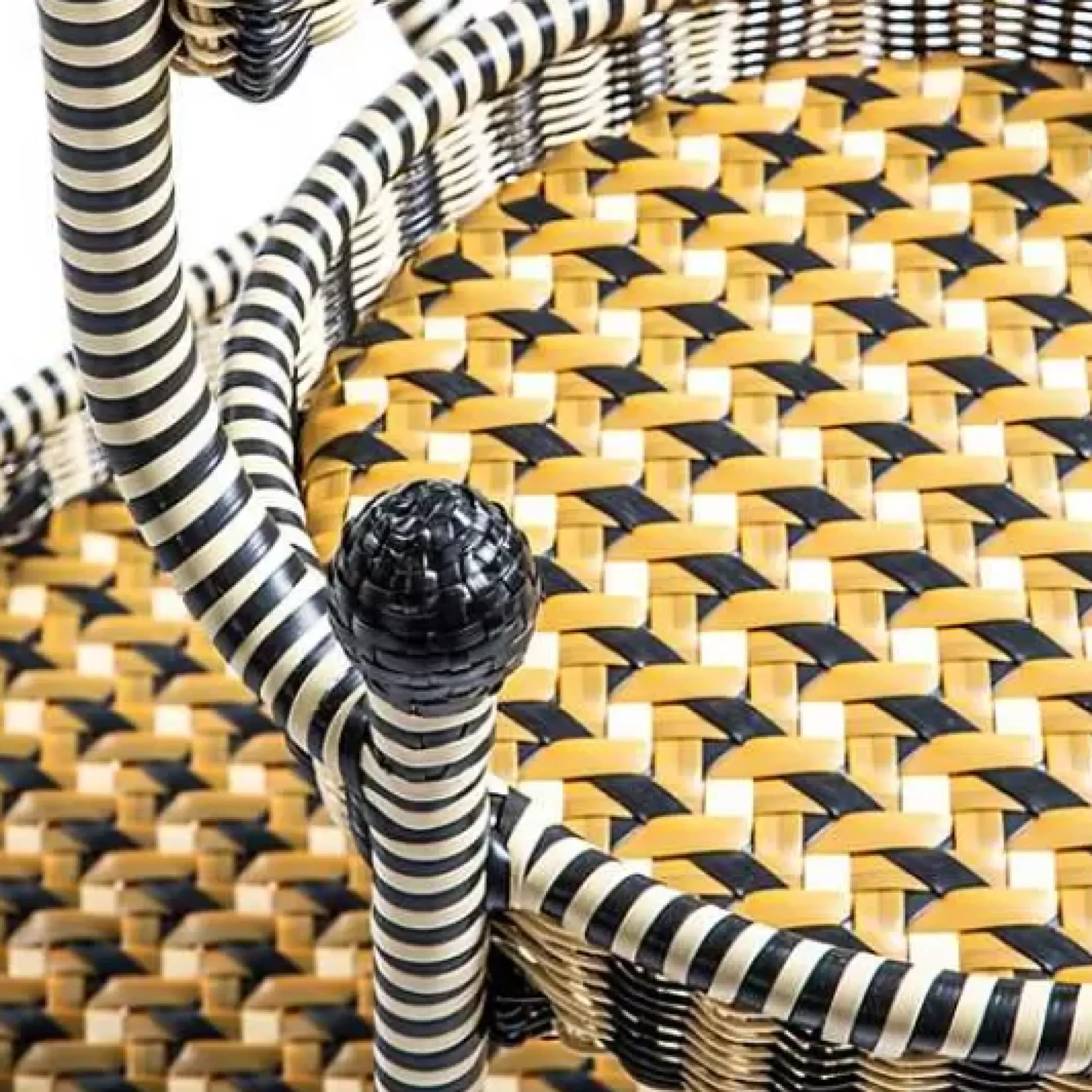MacKenzie-Childs Courtyard Bar Cart< Outdoor|Bar Entertaining