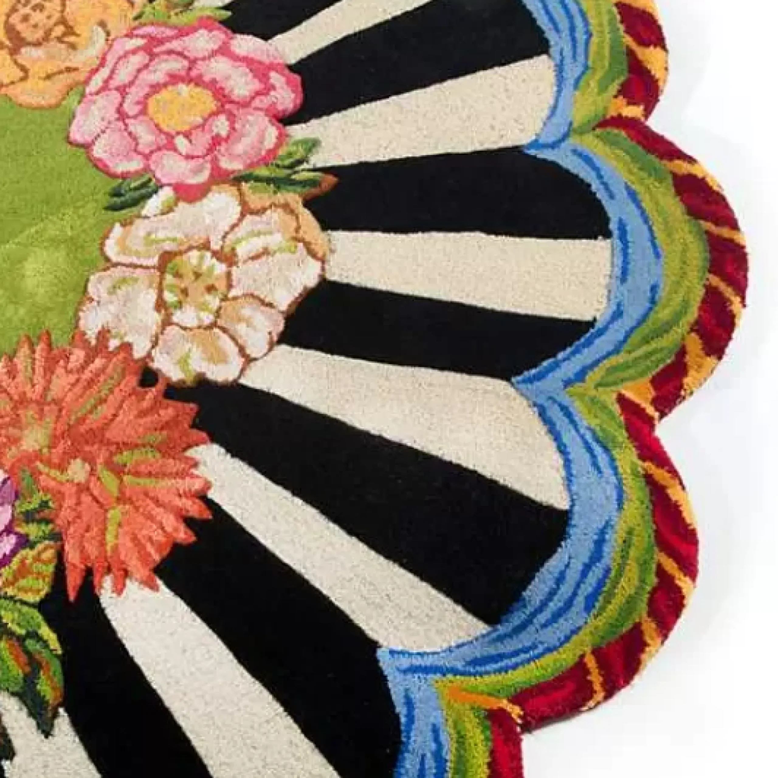 MacKenzie-Childs Cutting Garden 6' Round Rug< Rugs