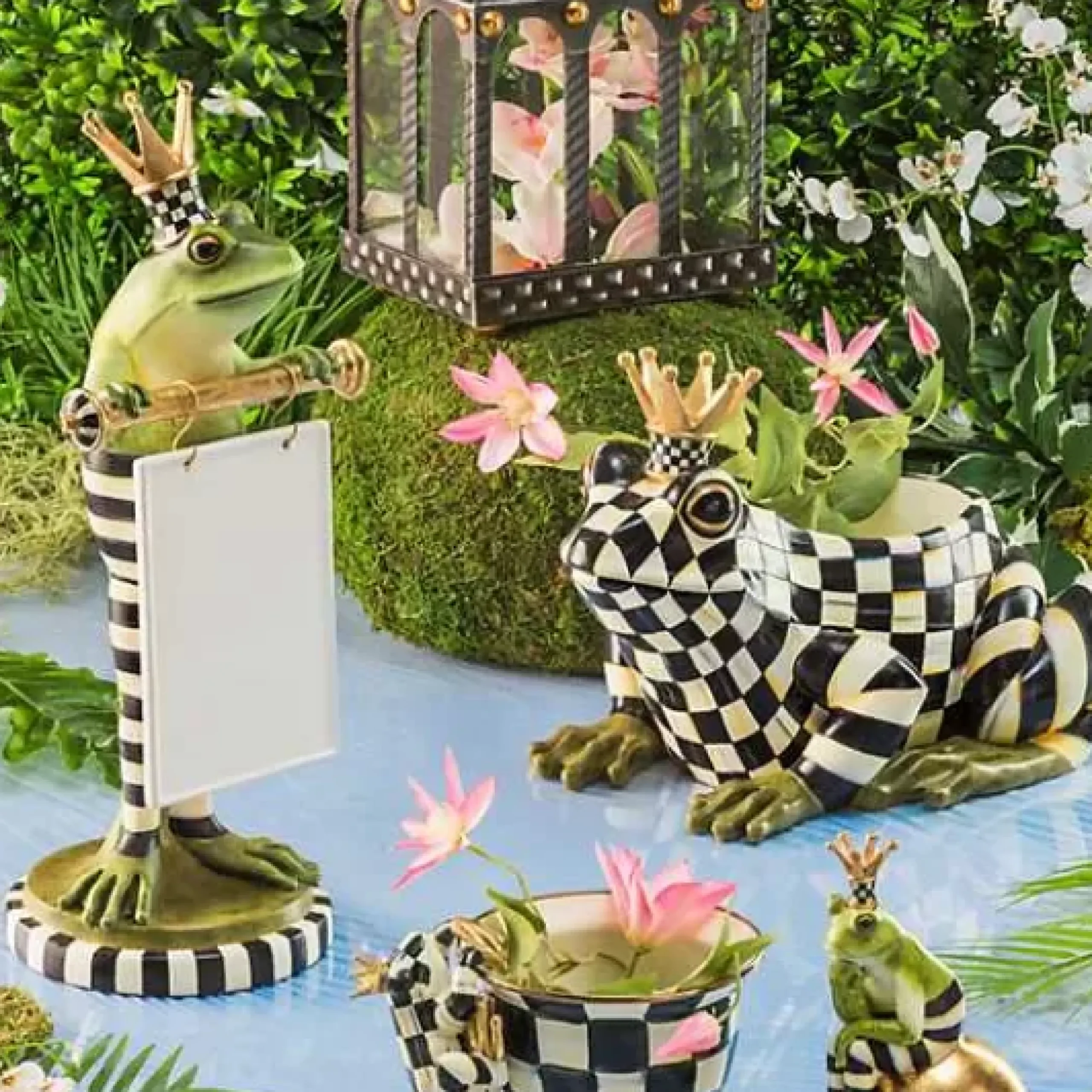 MacKenzie-Childs Fergal the Frog Planter< Outdoor