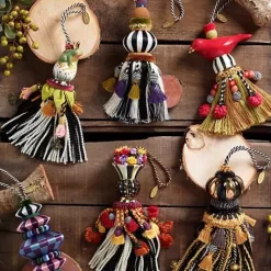 MacKenzie-Childs Frog Ceramic Tassel< Finishing Touches|Room Accents