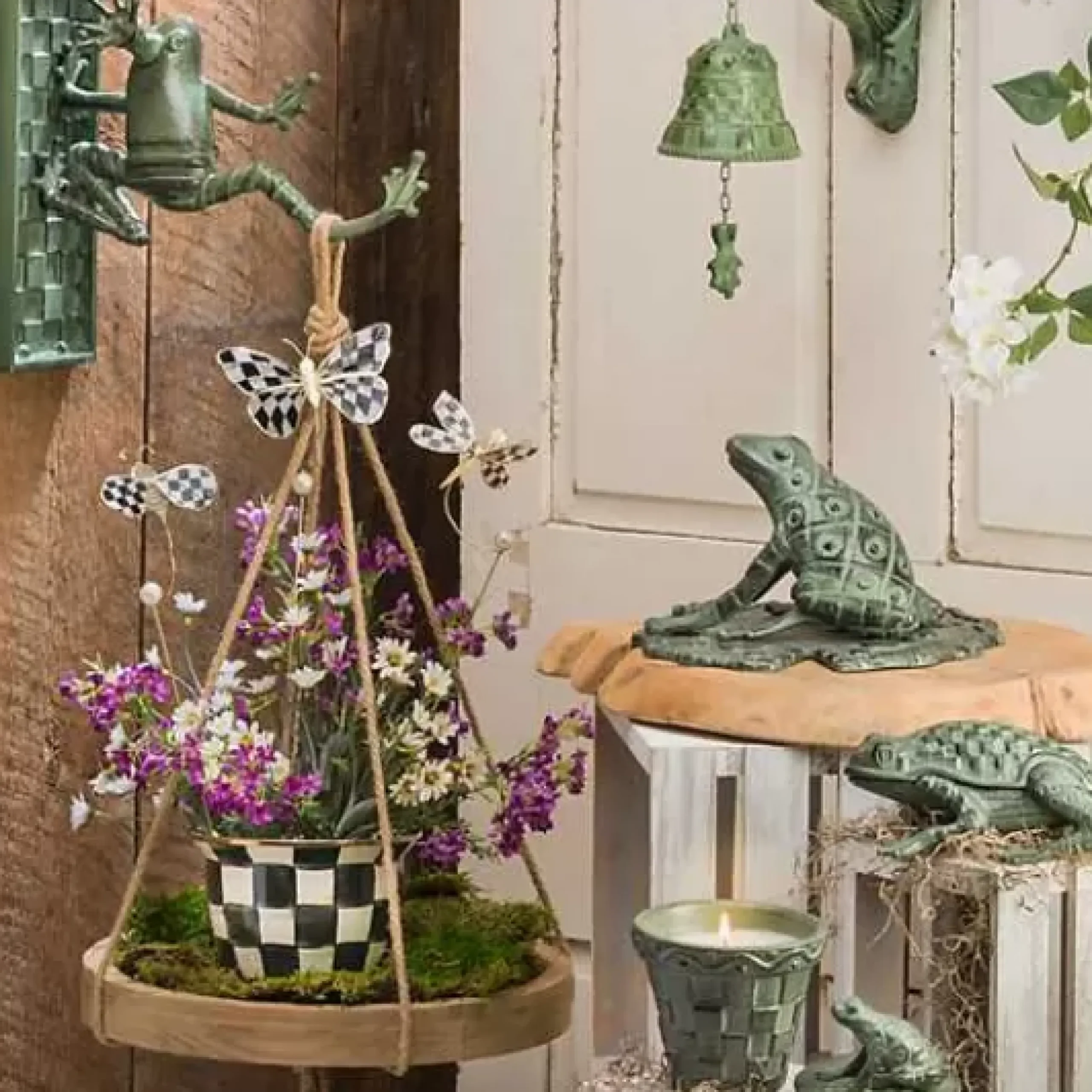 MacKenzie-Childs Frog Plant Hanger< Spring|Outdoor