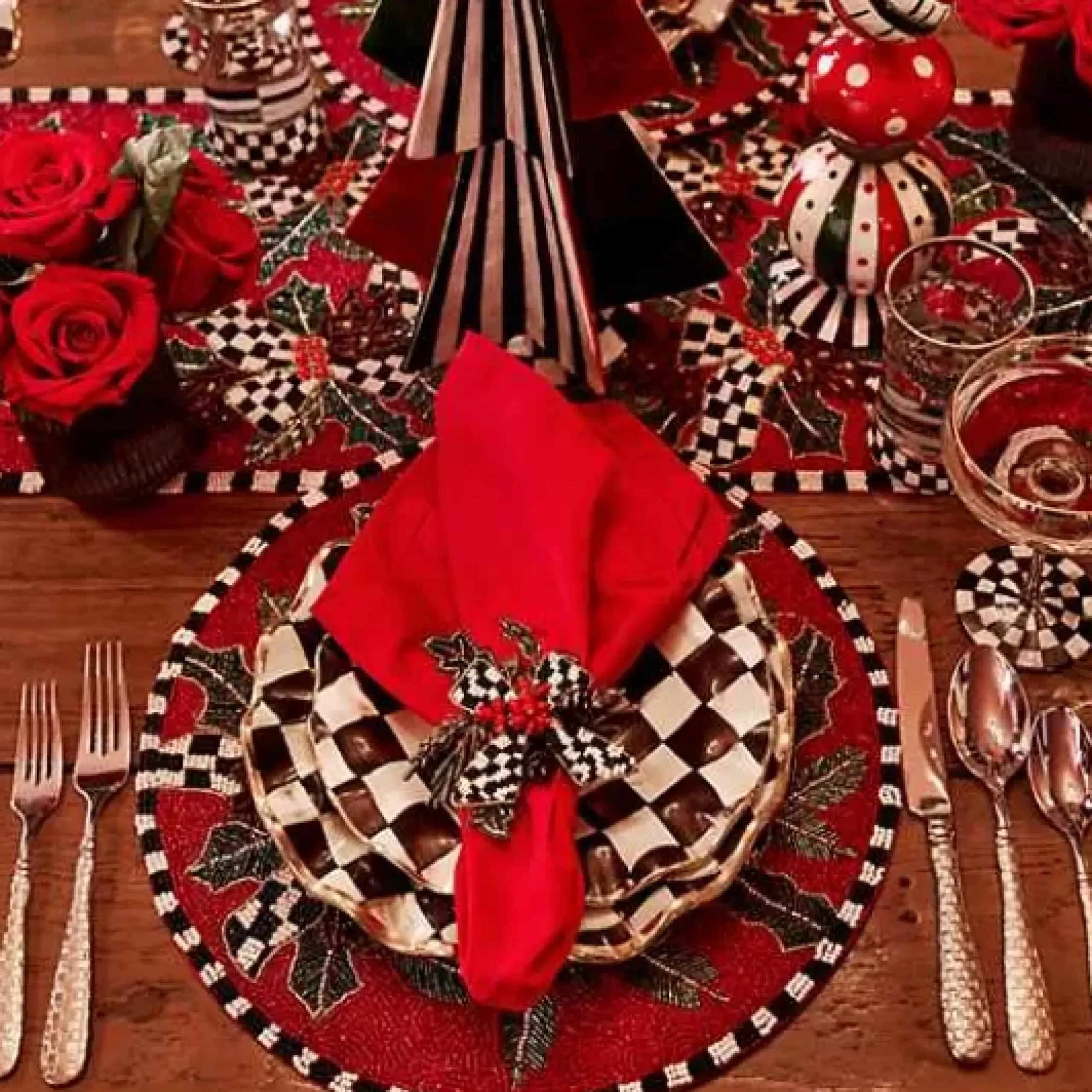MacKenzie-Childs Holly Holiday Beaded Placemat< Holiday|Table Accessories