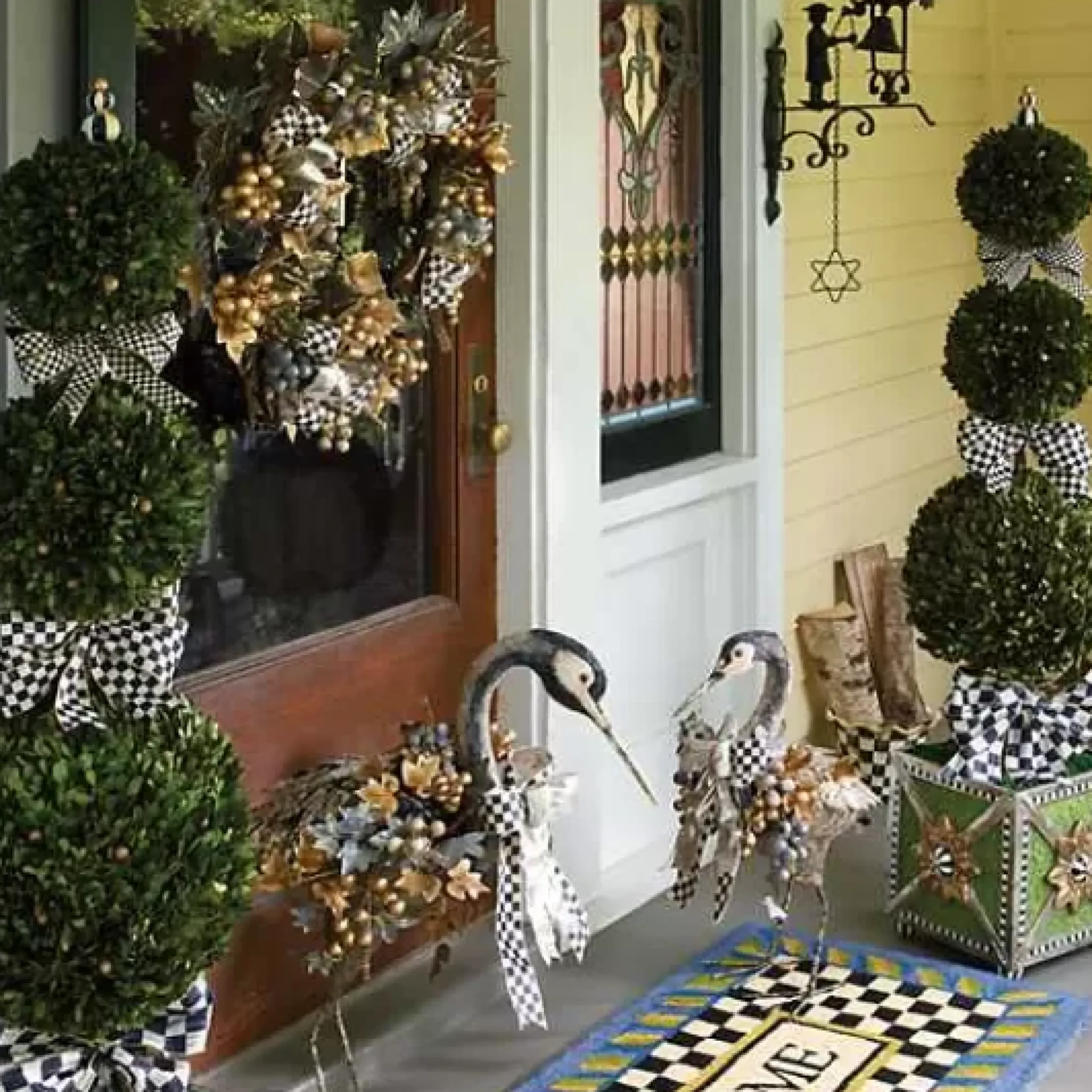 MacKenzie-Childs Mrs. Powers Dinner Door Bell< Spring|Outdoor