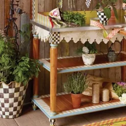 MacKenzie-Childs Mrs. Powers Tuteur< Spring|Outdoor