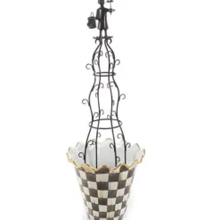 MacKenzie-Childs Mrs. Powers Tuteur< Spring|Outdoor