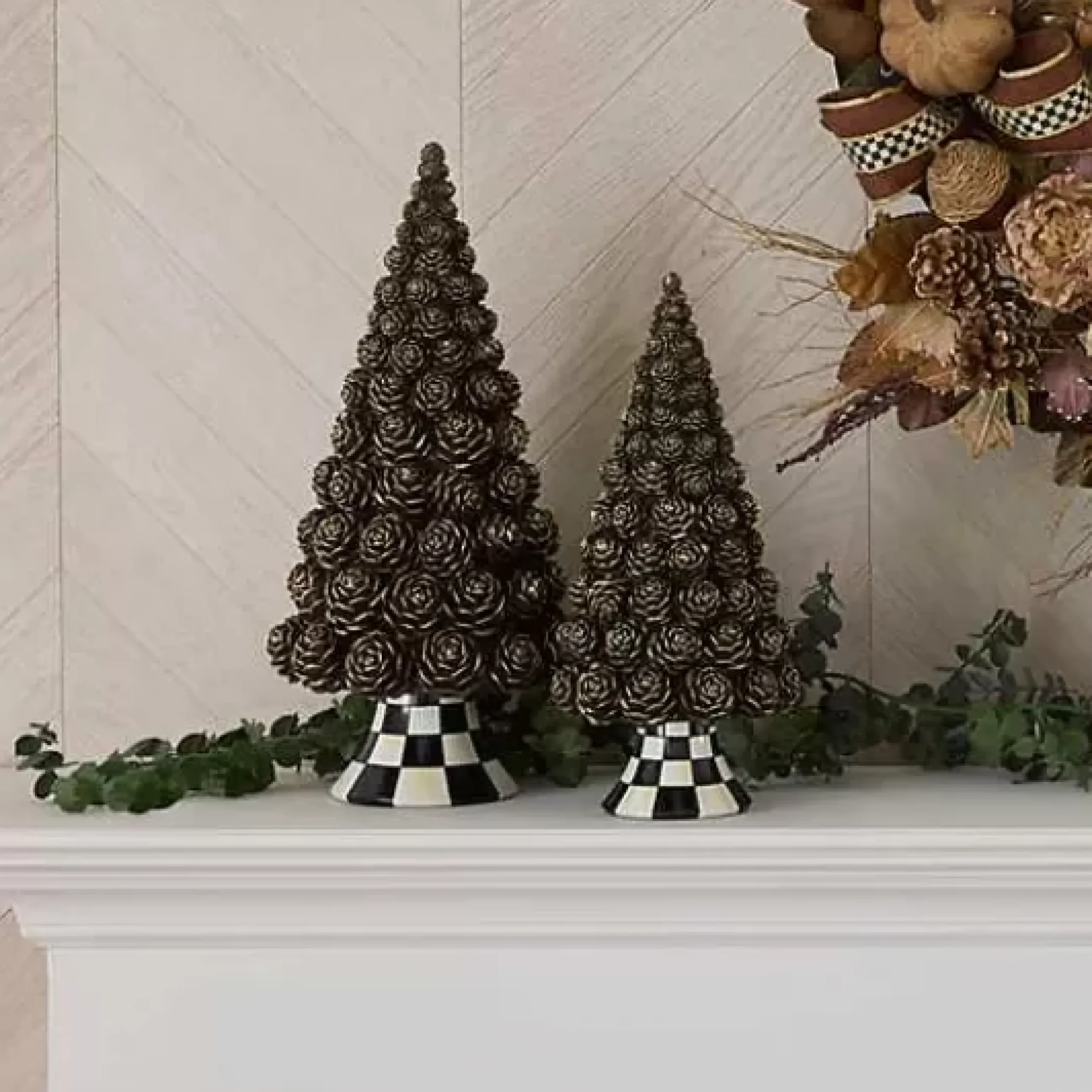 MacKenzie-Childs Pinecone Tall Tree< The Fall Shop|Room Accents