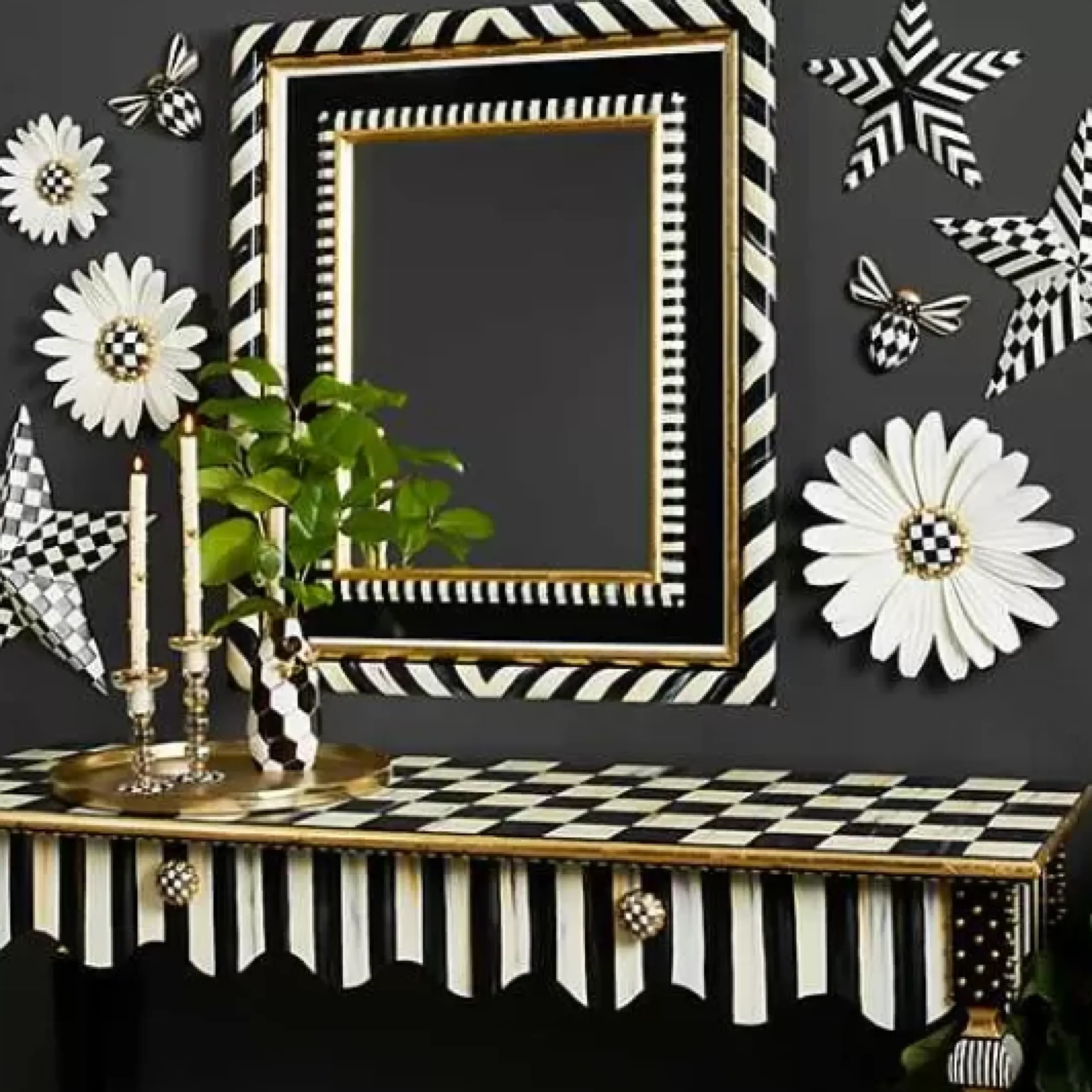 MacKenzie-Childs Queen Bee Vase< Spring|Room Accents