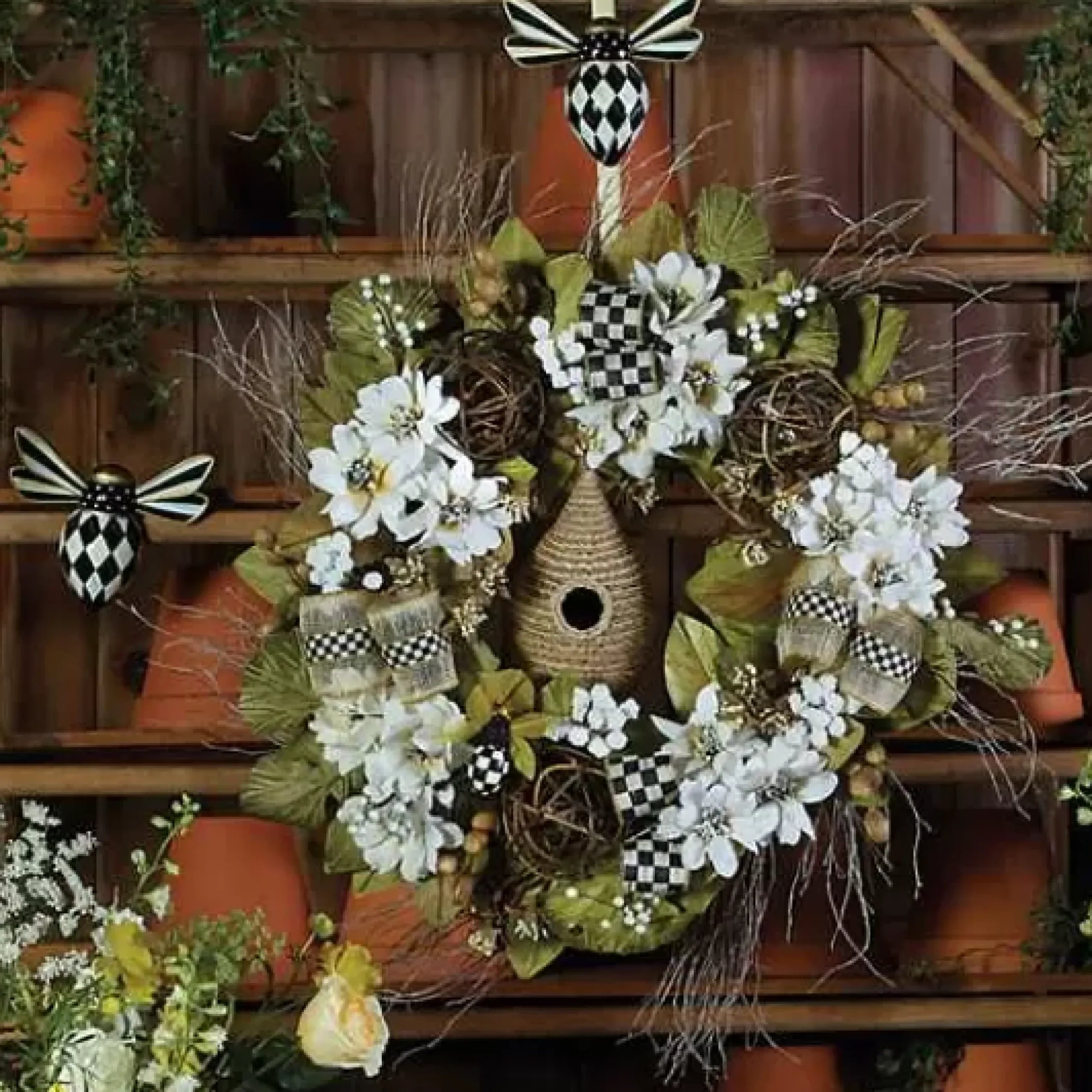 MacKenzie-Childs Queen Bee Wreath Hanger< Spring|Outdoor