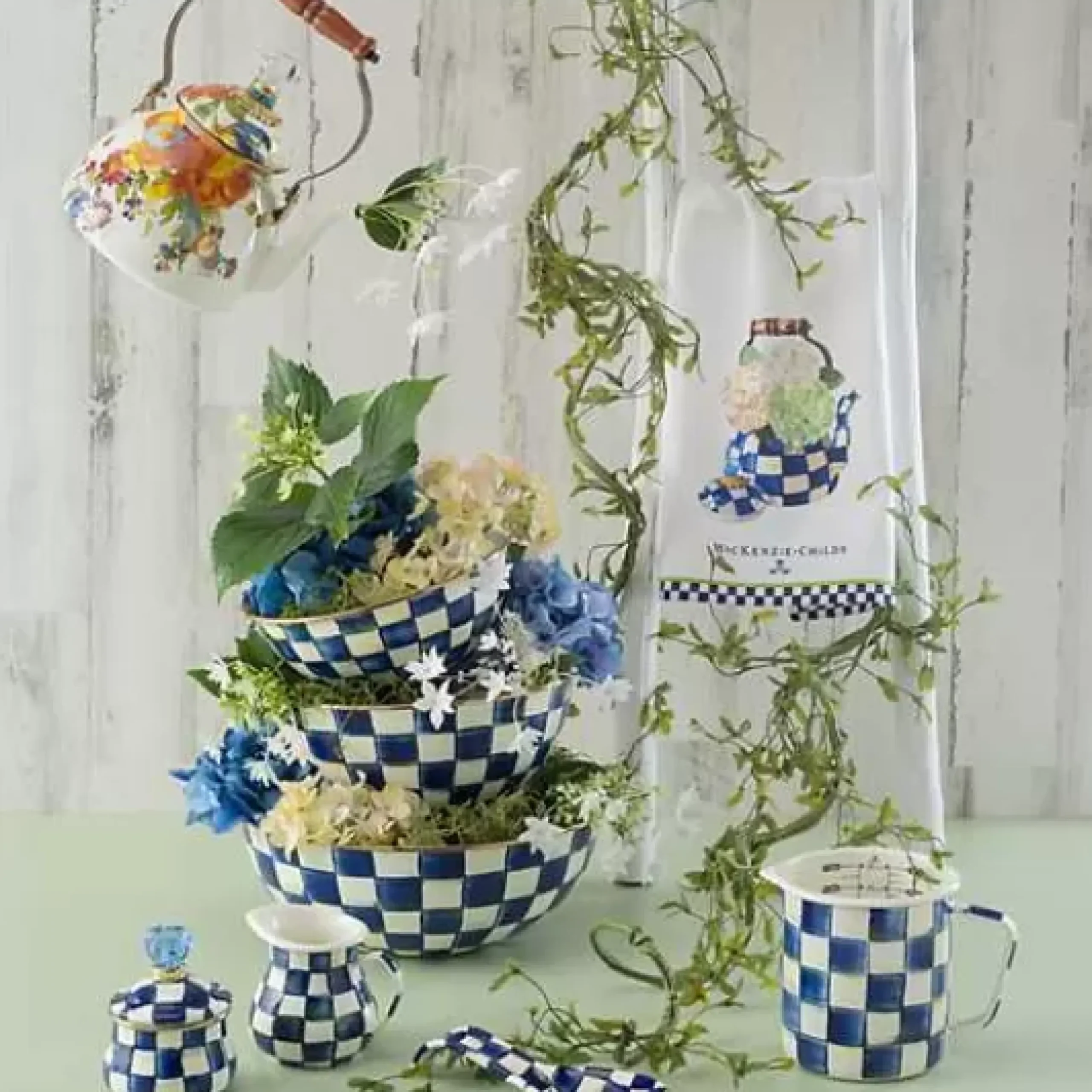 MacKenzie-Childs Royal Check Medium Everyday Bowl< Serveware
