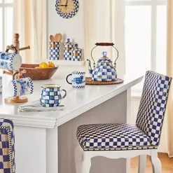 MacKenzie-Childs Royal Check Mug< The Coffee Shop|Drinkware