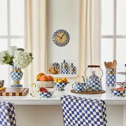 MacKenzie-Childs Royal Check Mug< The Coffee Shop|Drinkware