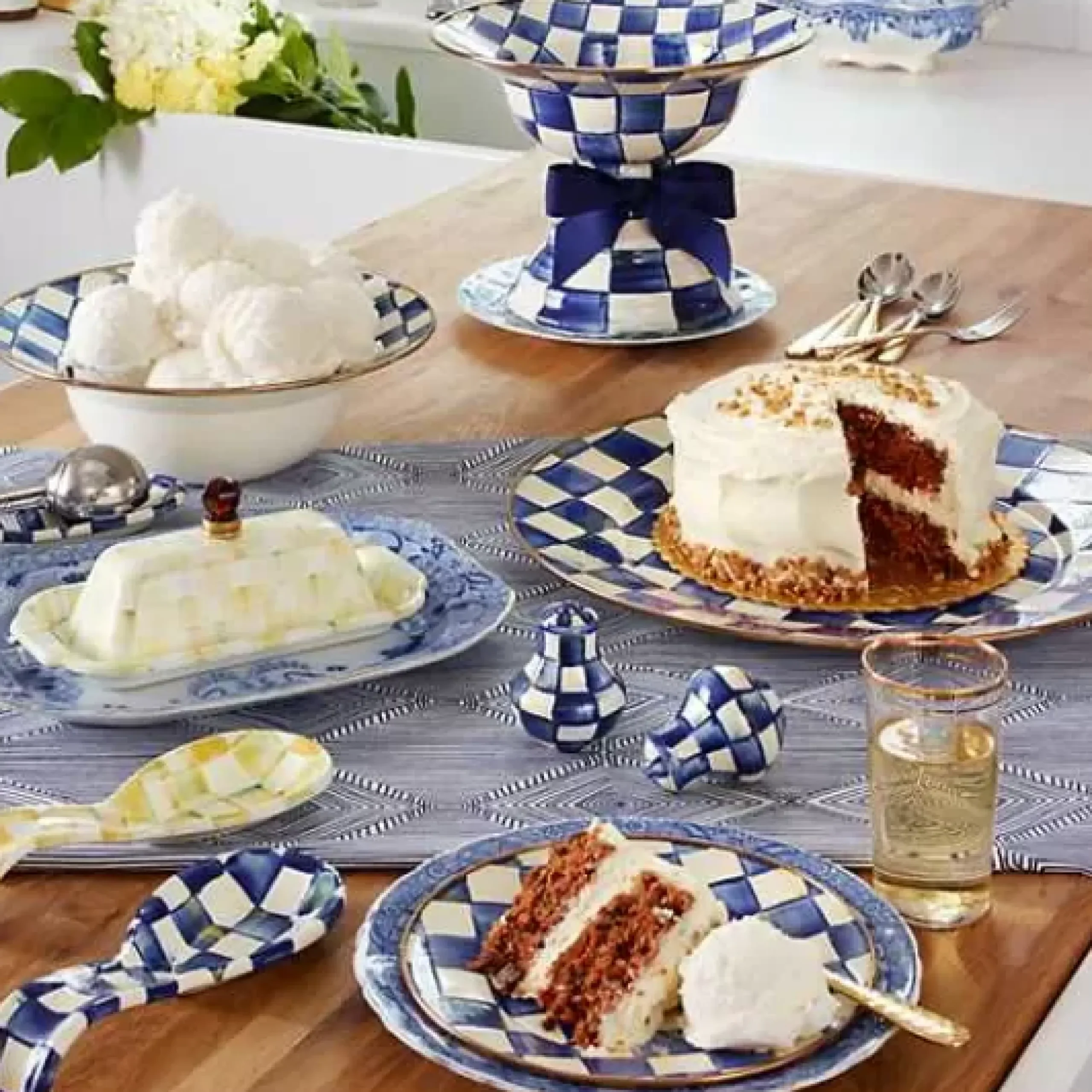 MacKenzie-Childs Royal Check Salt Pepper Shakers< Table Accessories|Serveware