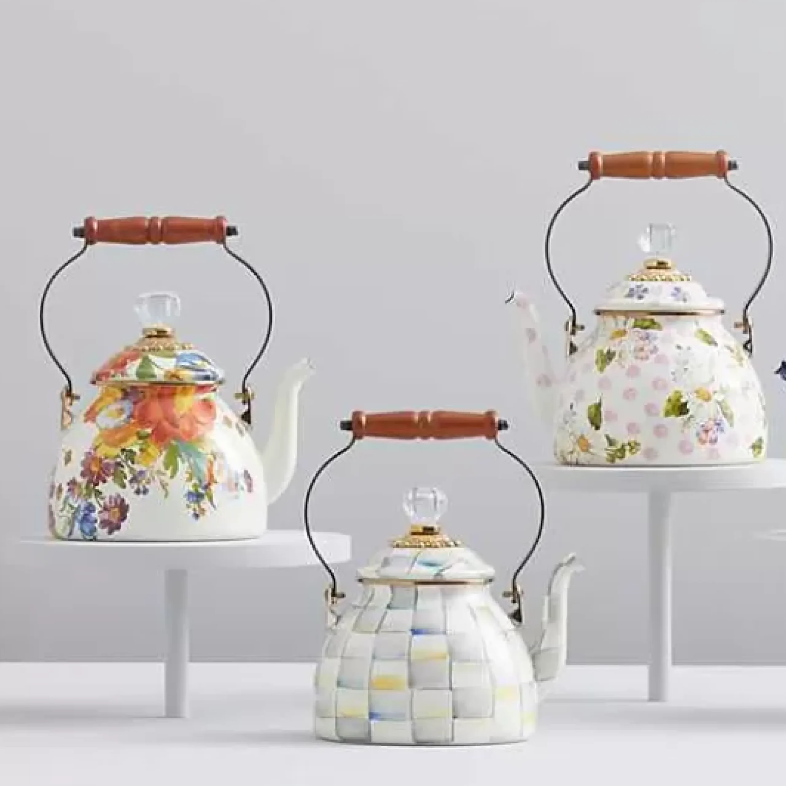 MacKenzie-Childs White Flower Market 2 Quart Tea Kettle< The Coffee Shop|Tea Kettles