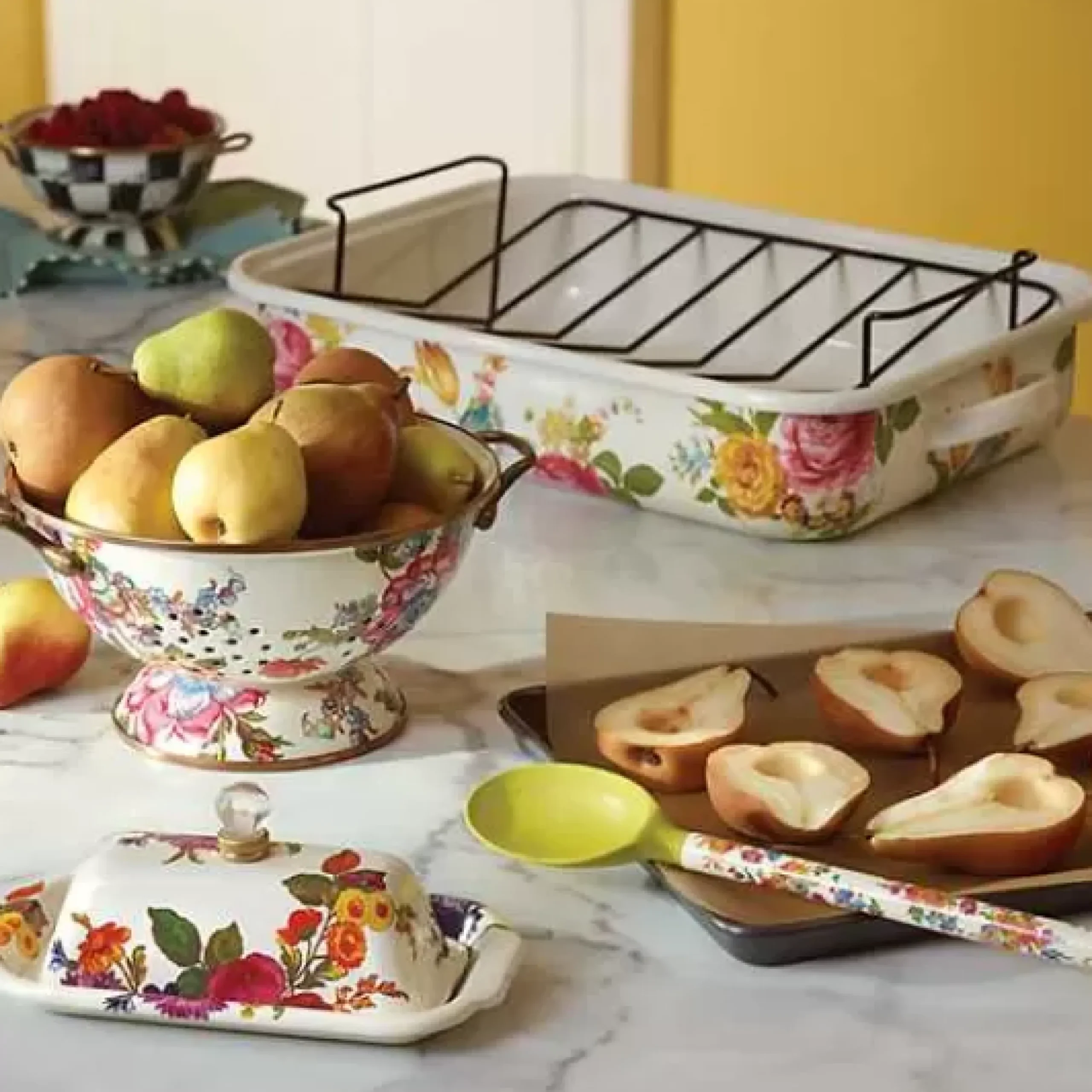 MacKenzie-Childs White Flower Market Butter Box< Serveware