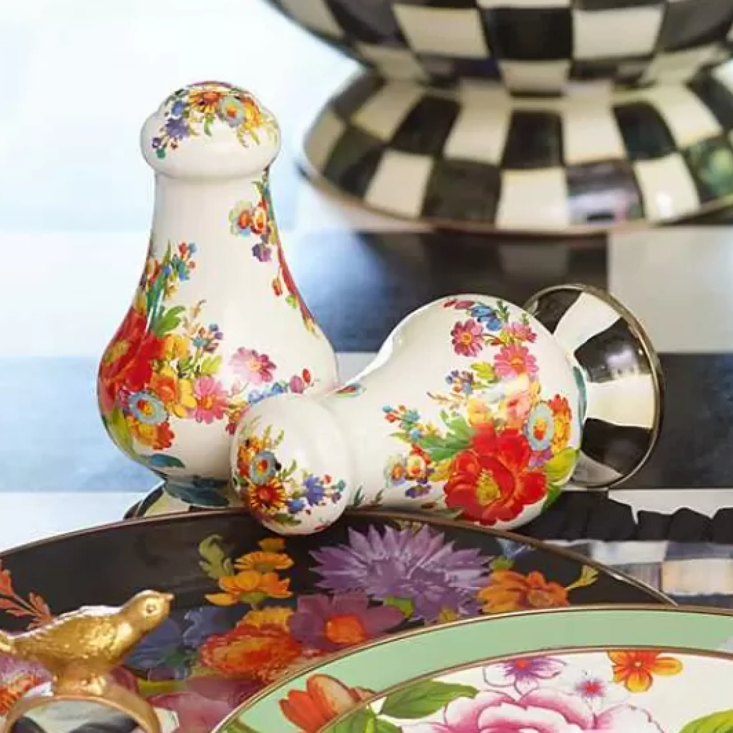 MacKenzie-Childs White Flower Market Large Salt Pepper Shakers< Table Accessories|Serveware
