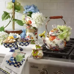 MacKenzie-Childs White Flower Market Lidded Sugar Bowl< The Coffee Shop|Serveware