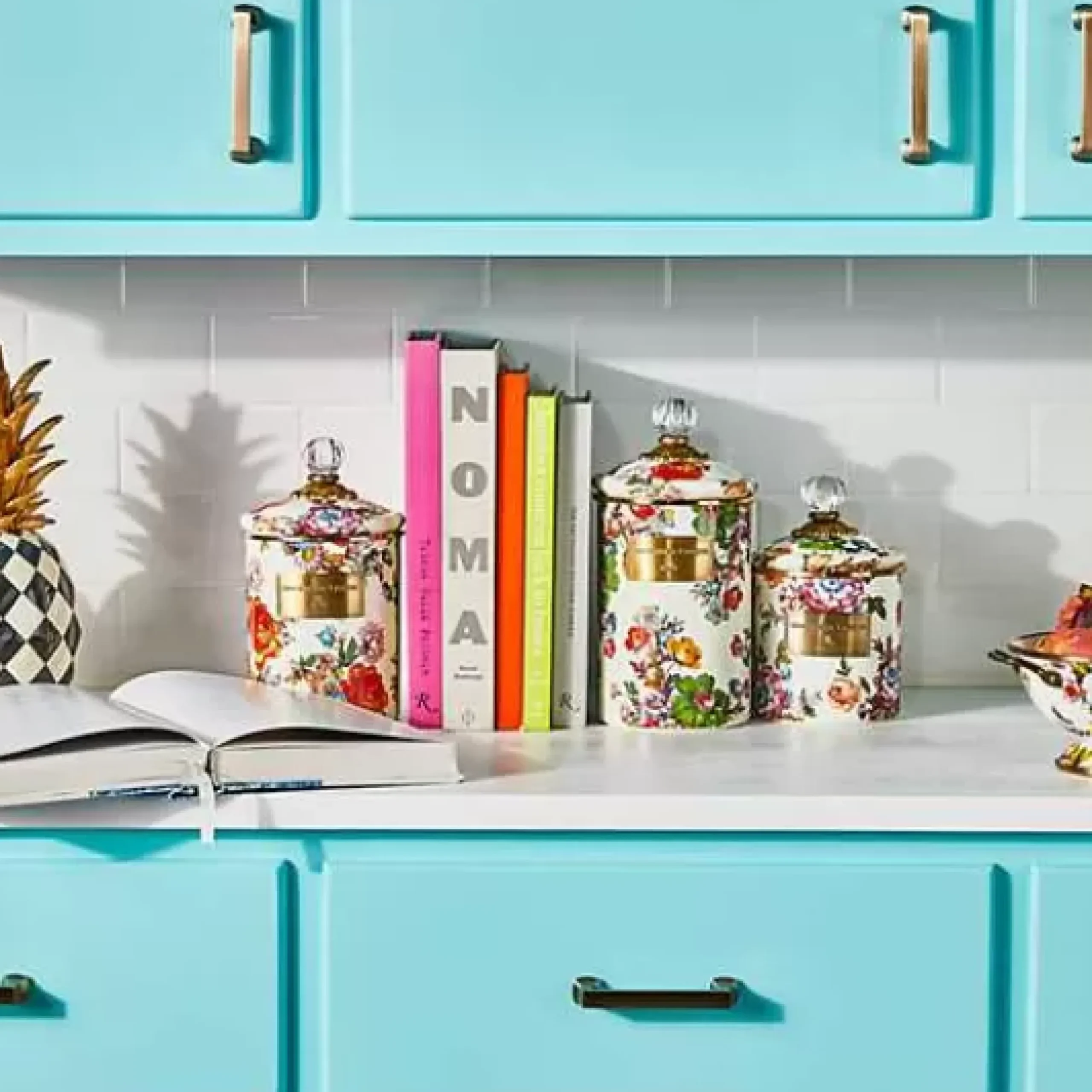 MacKenzie-Childs White Flower Market Medium Canister< Room Accents|Kitchen Storage & Organization