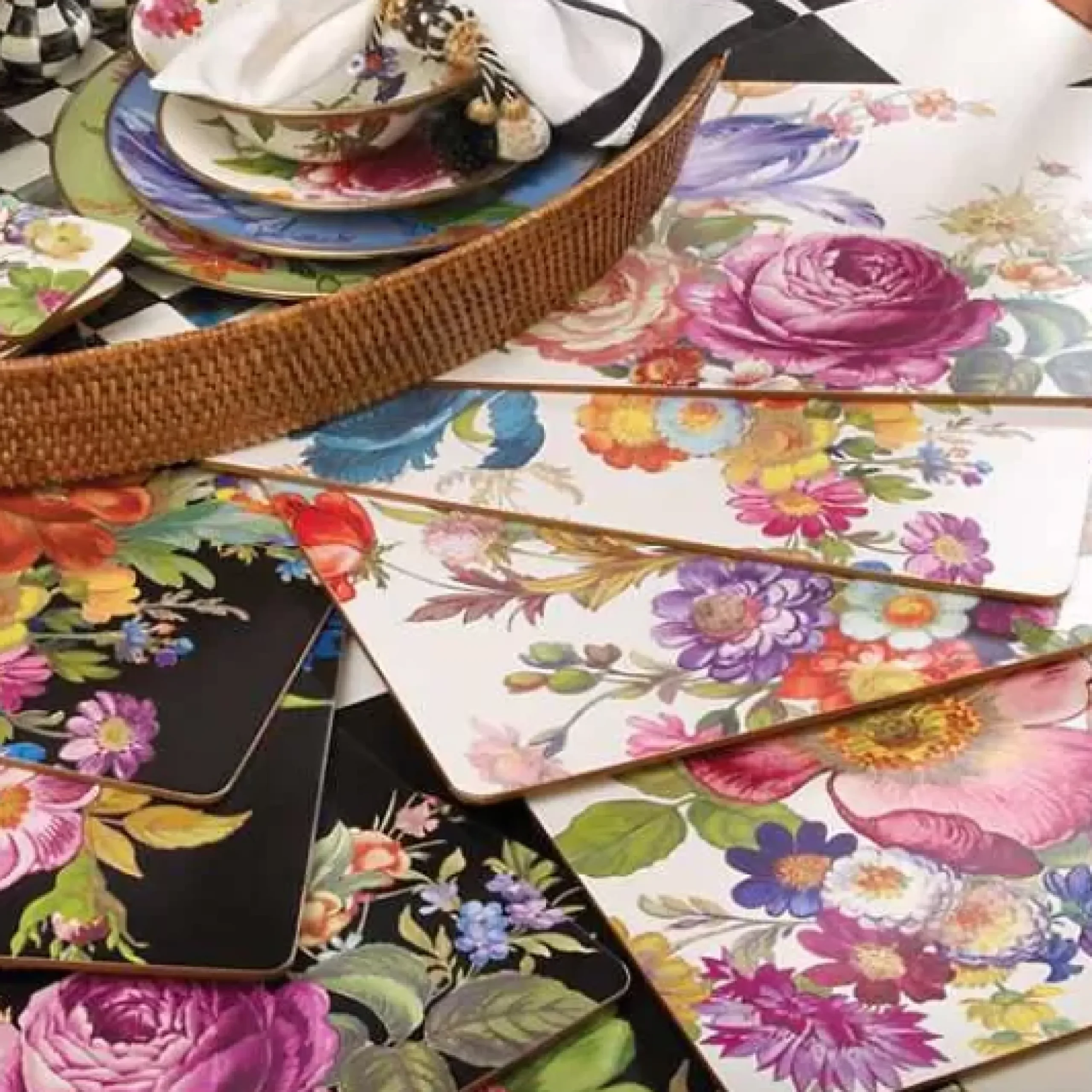 MacKenzie-Childs White Flower Market Placemats, Set of 4< Table Accessories|Kitchen & Table Linens