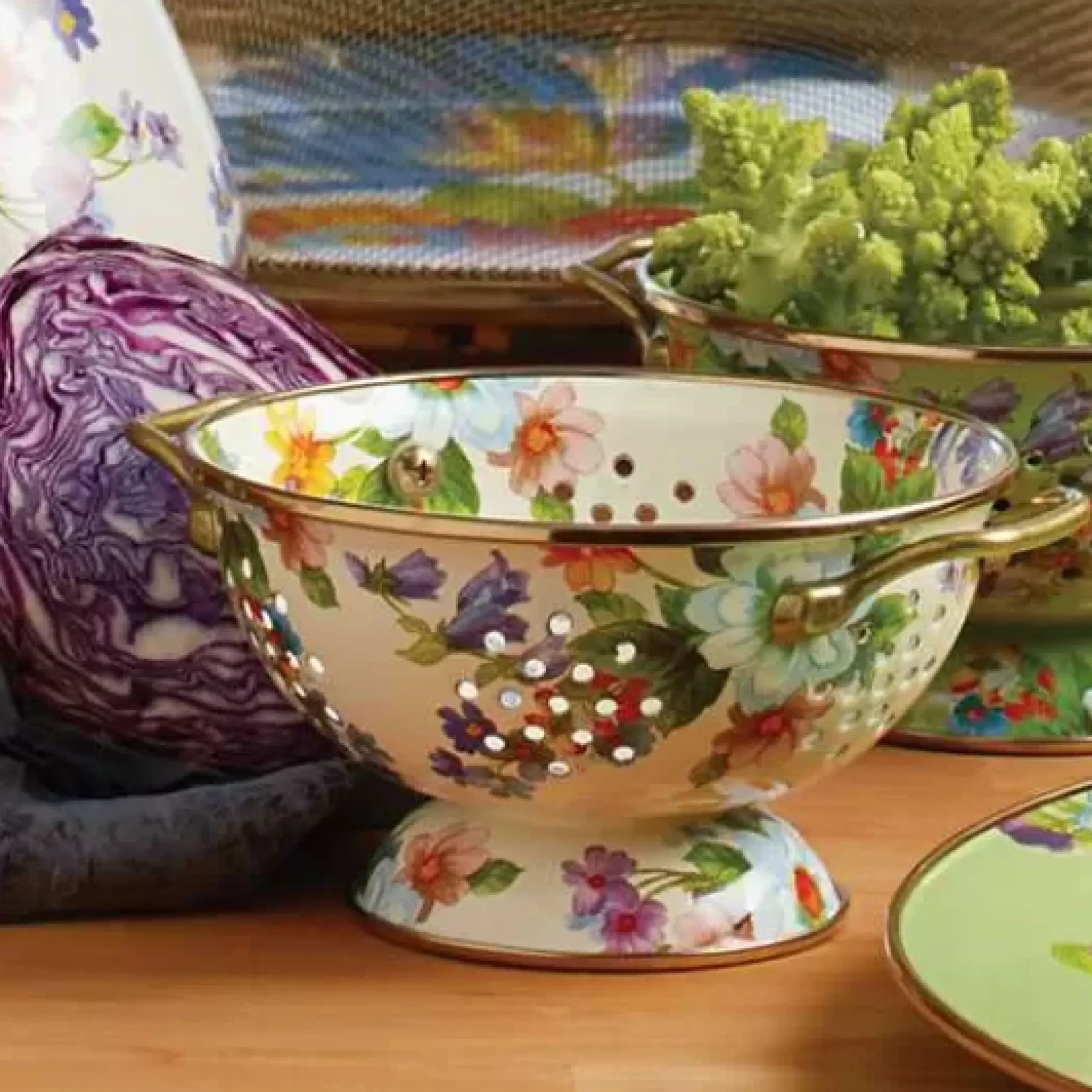 MacKenzie-Childs White Flower Market Small Colander< Kitchen Utensils & Tools
