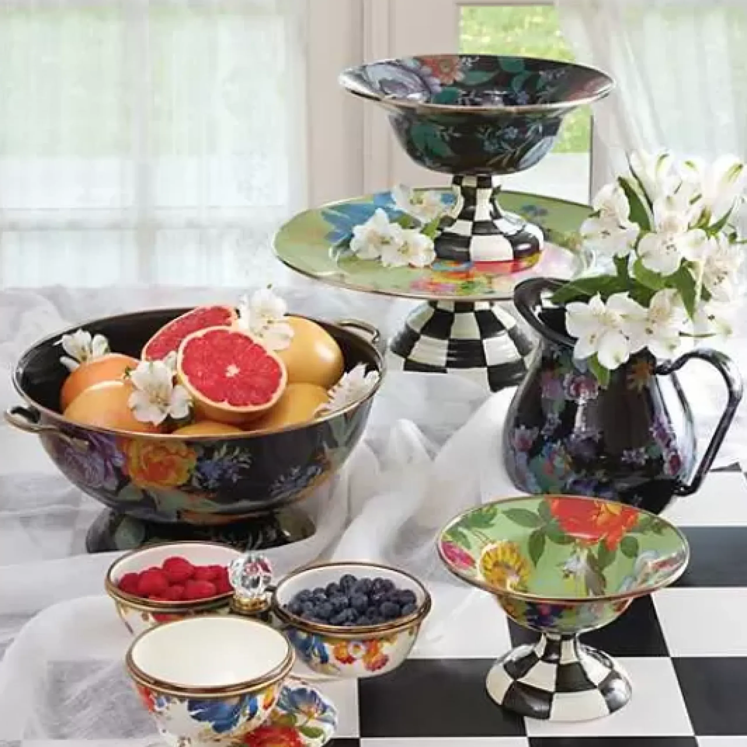 MacKenzie-Childs White Flower Market Small Compote< Serveware