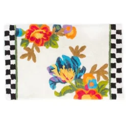MacKenzie-Childs White Flower Market Standard Bath Rug< Bath & Bath Accessories