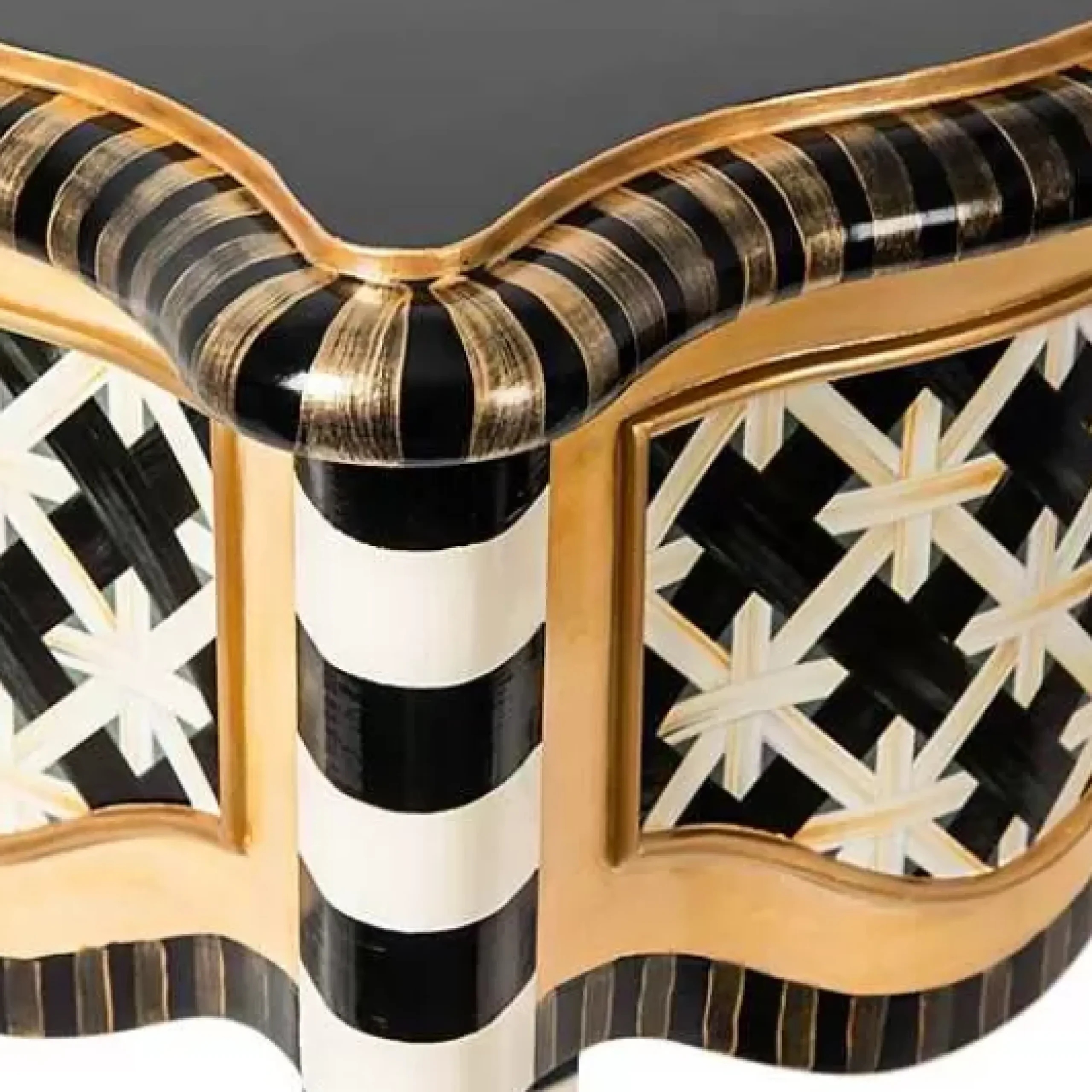 MacKenzie-Childs Wild Indoors Accent Table< Entryway Furniture|Living Room
