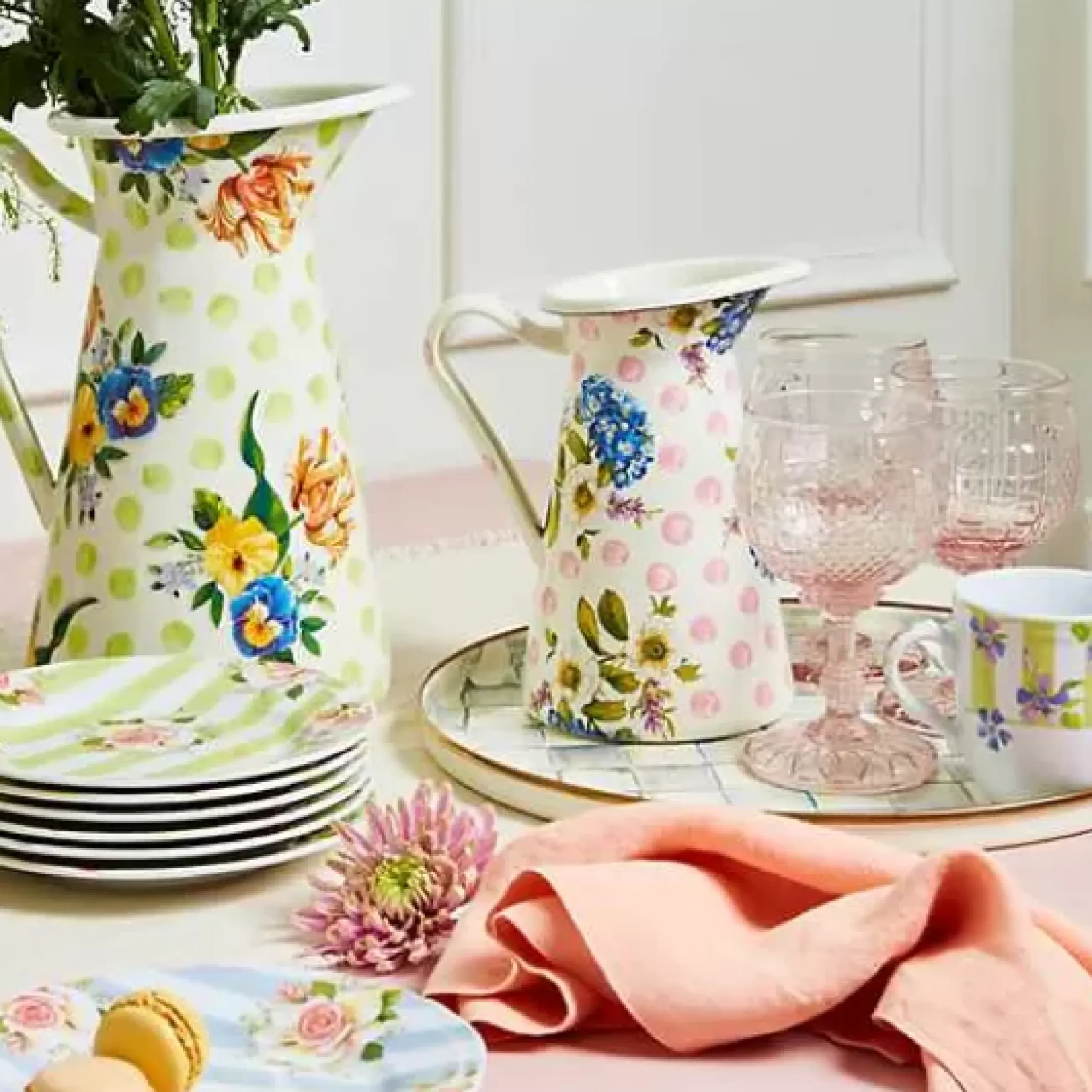 MacKenzie-Childs Wildflowers Pink Medium Practical Pitcher< Bar Entertaining|Serveware